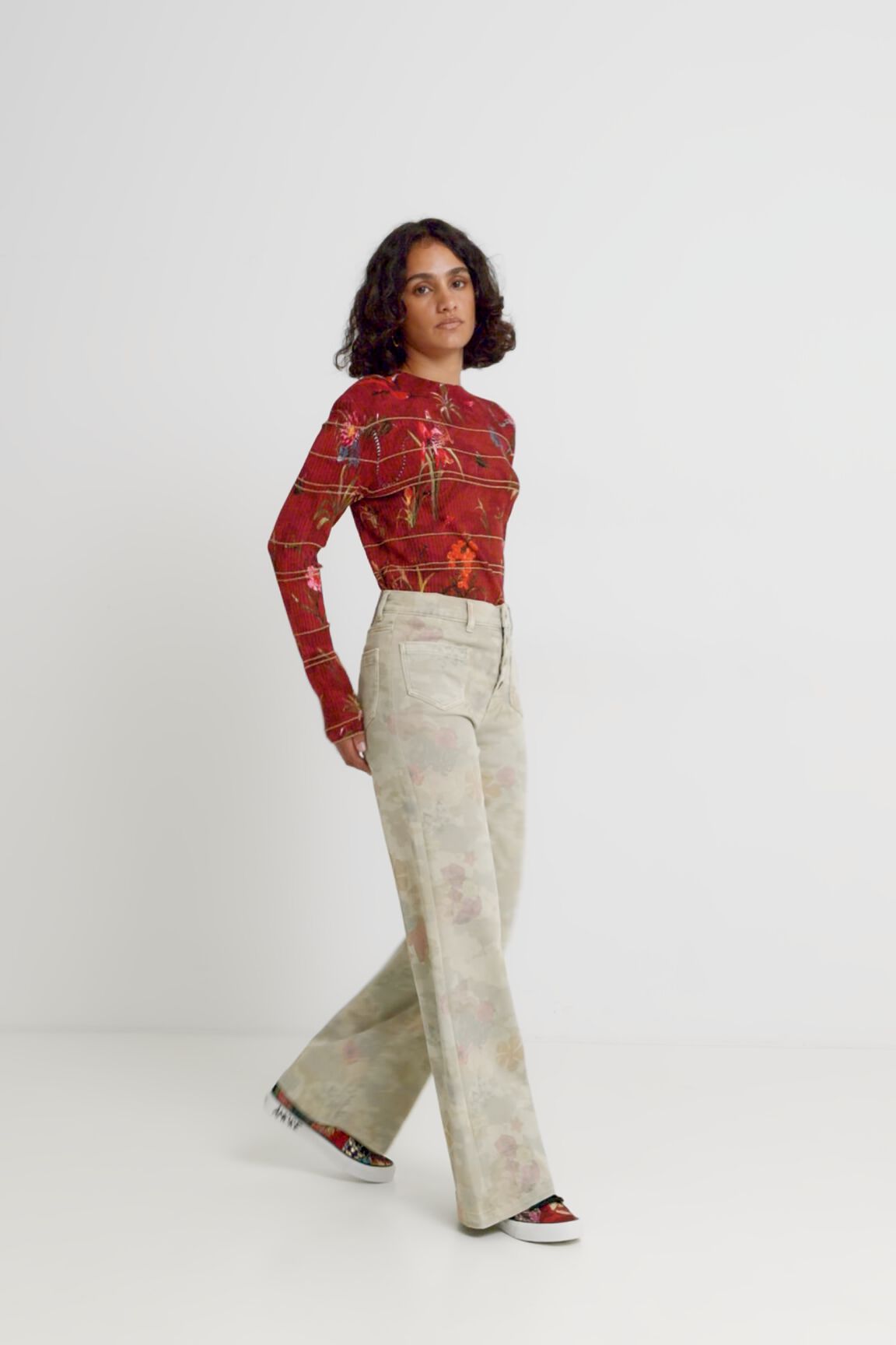 Pantal&oacute;n wide leg slim