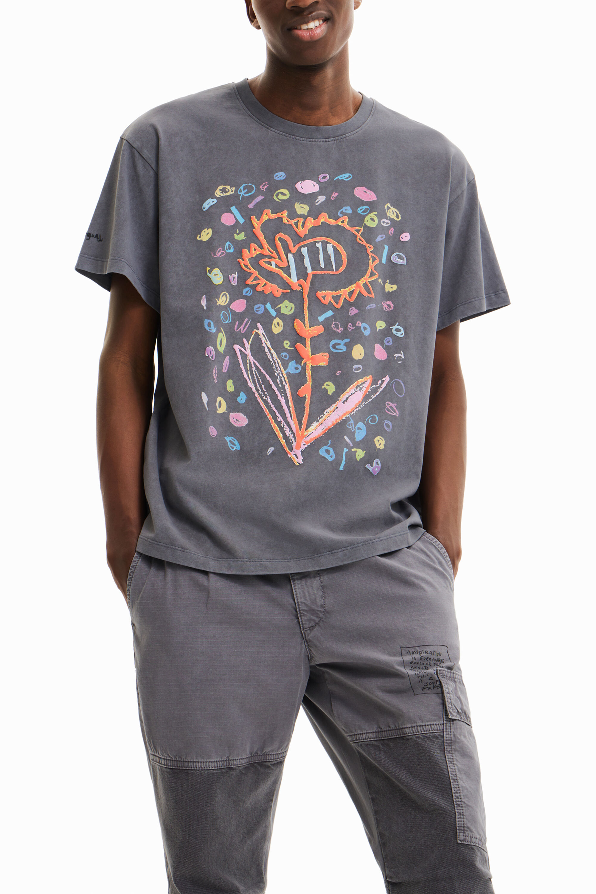 Camiseta oversize flor