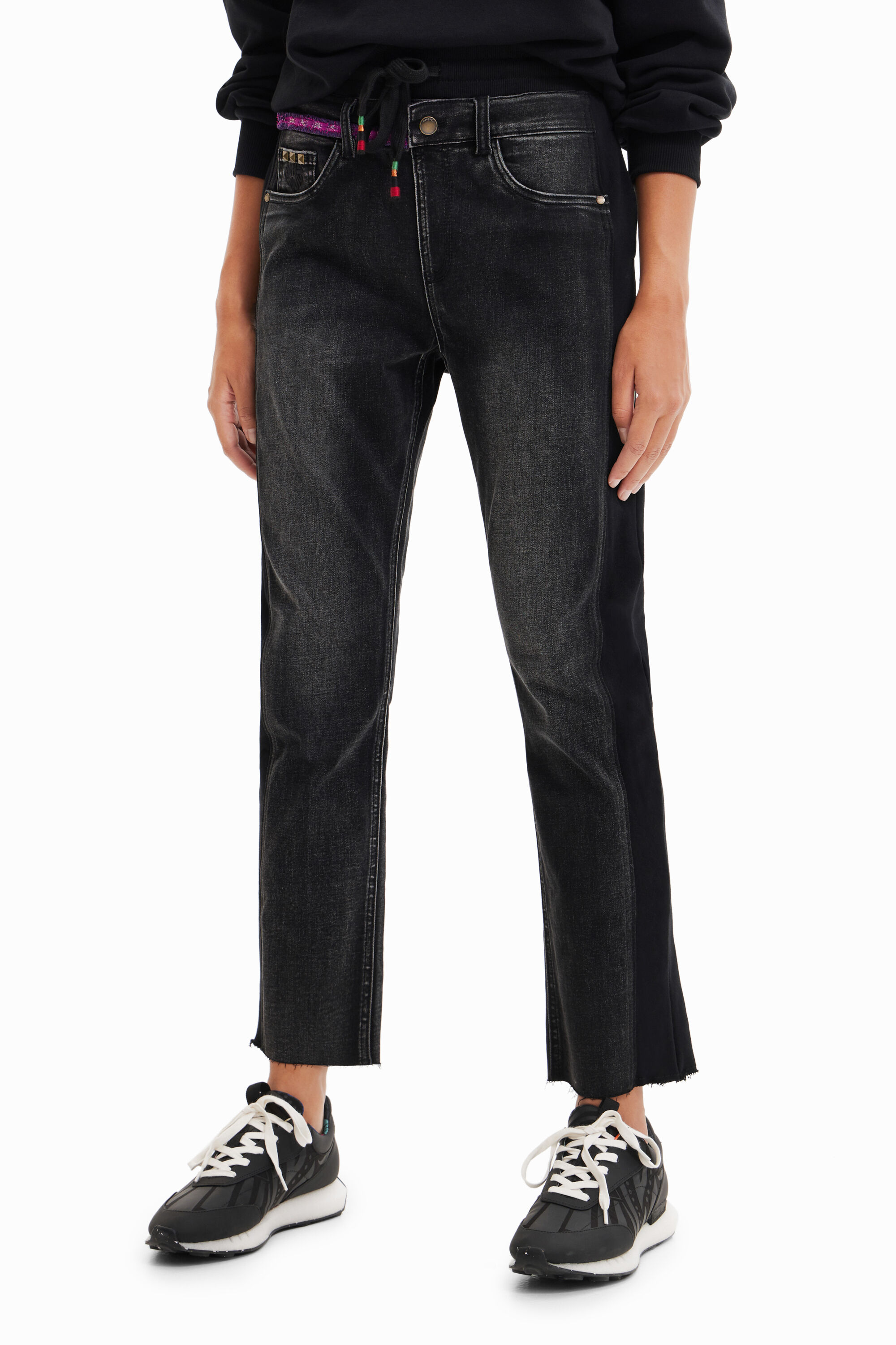 Vaqueros Jogger h&iacute;bridos