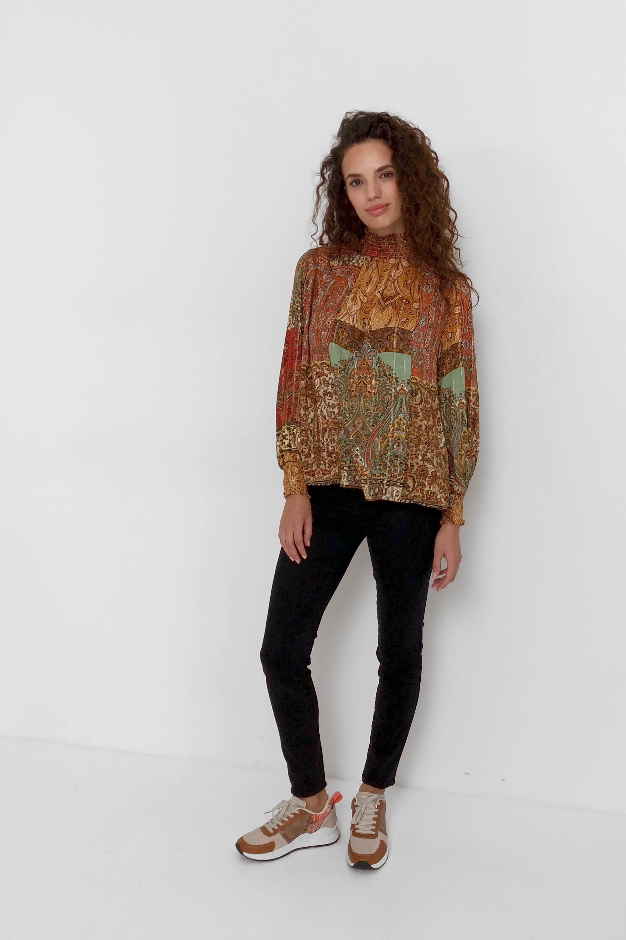 Blusa estampado marroqu&iacute; l&uacute;rex