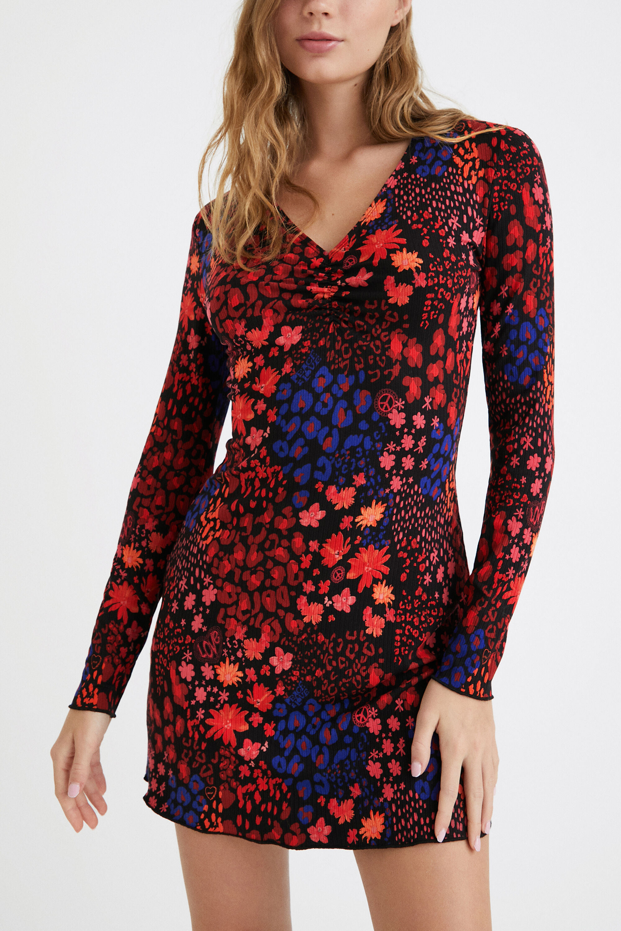 Vestido corto slim flores