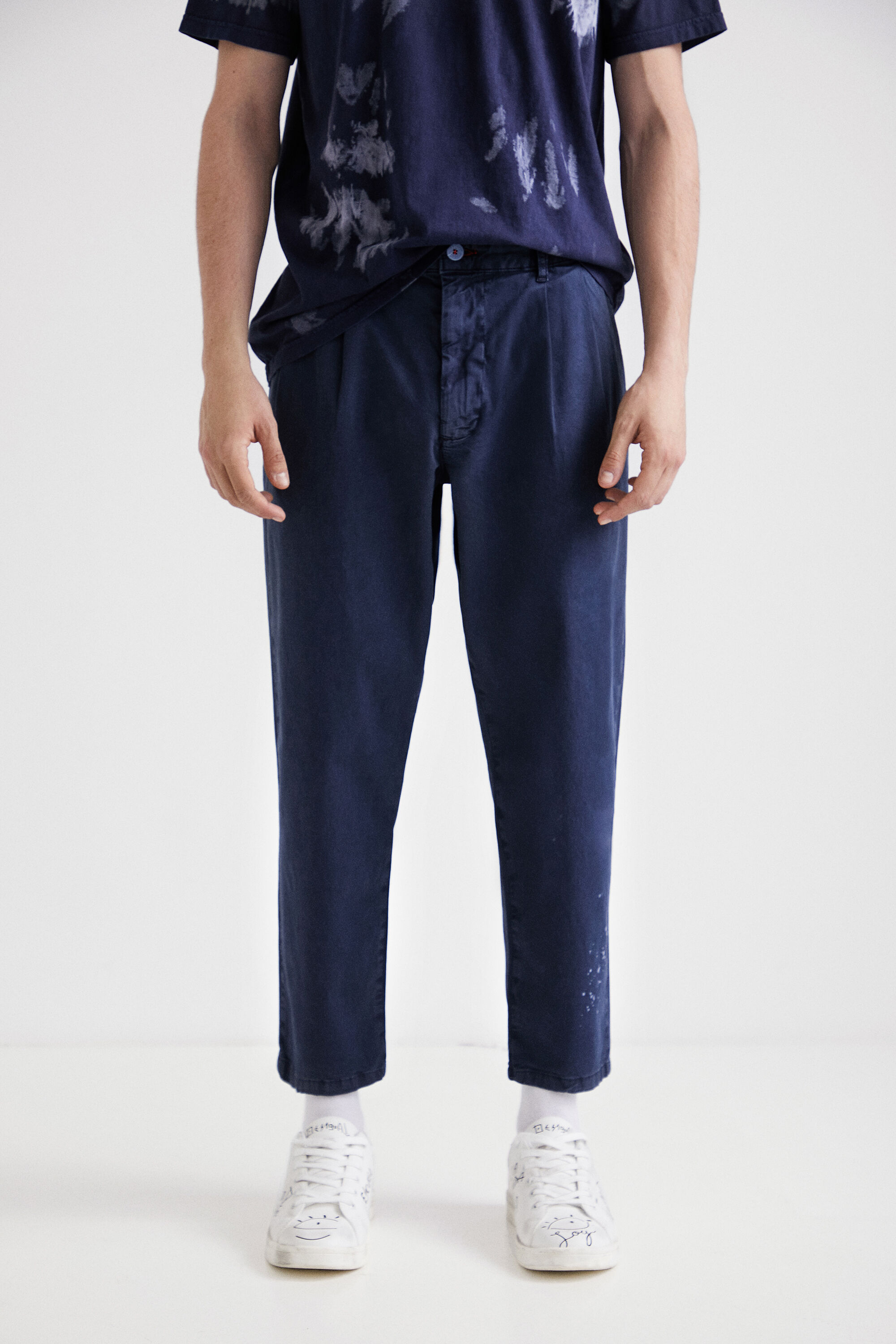 Pantal&oacute;n chino el&aacute;stico