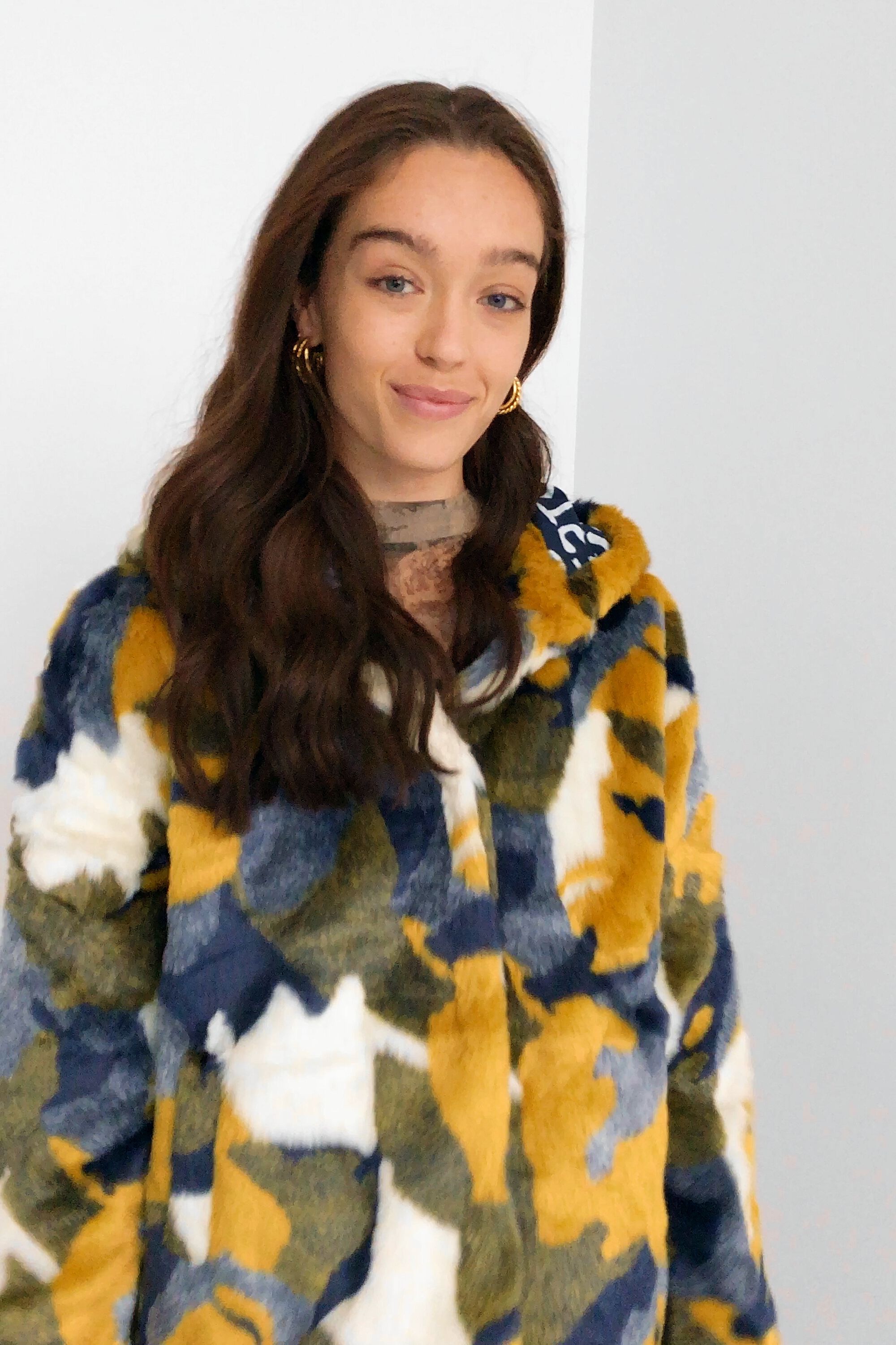 Chaqueta corta peluche