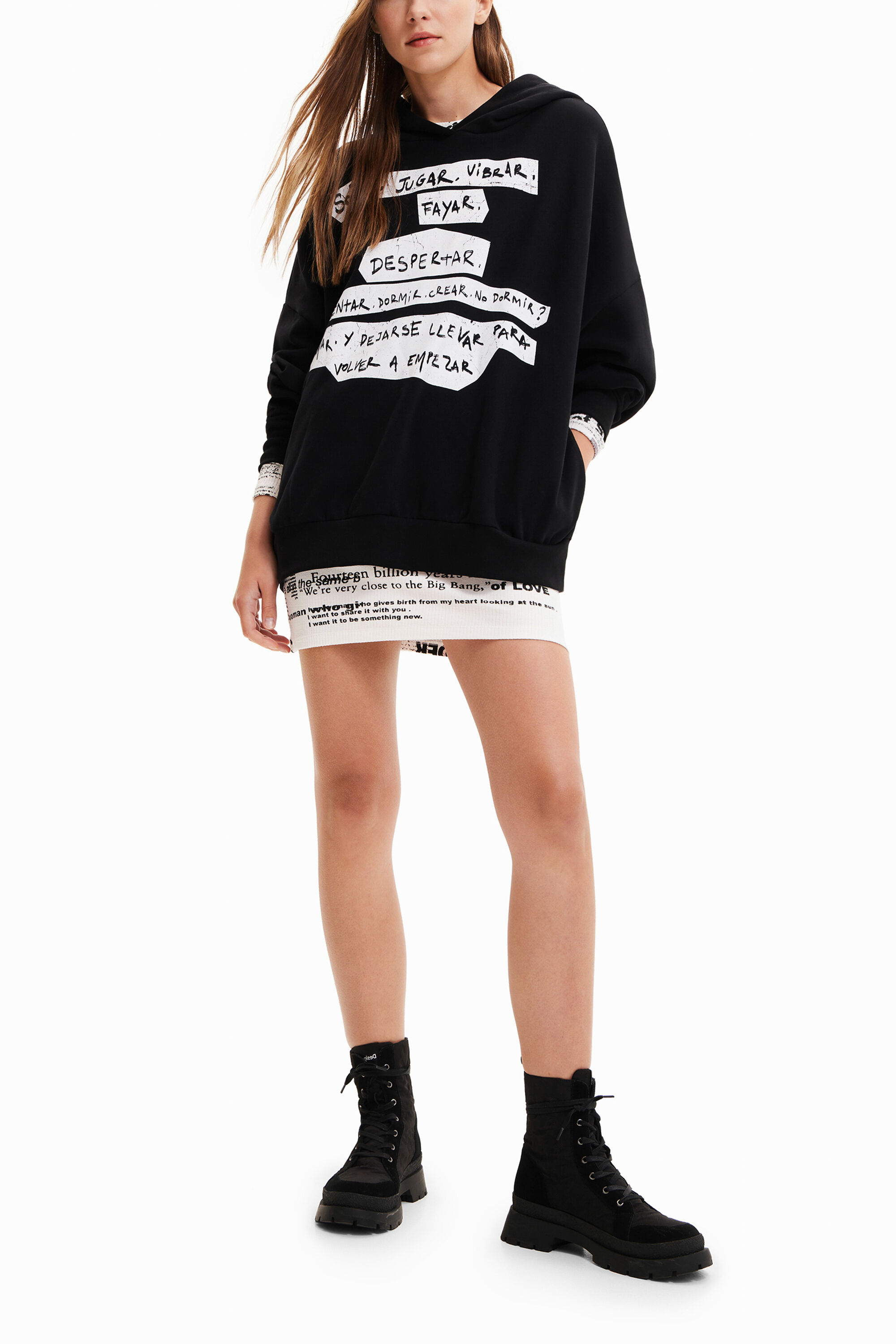 Sudadera oversize texto Manifesto