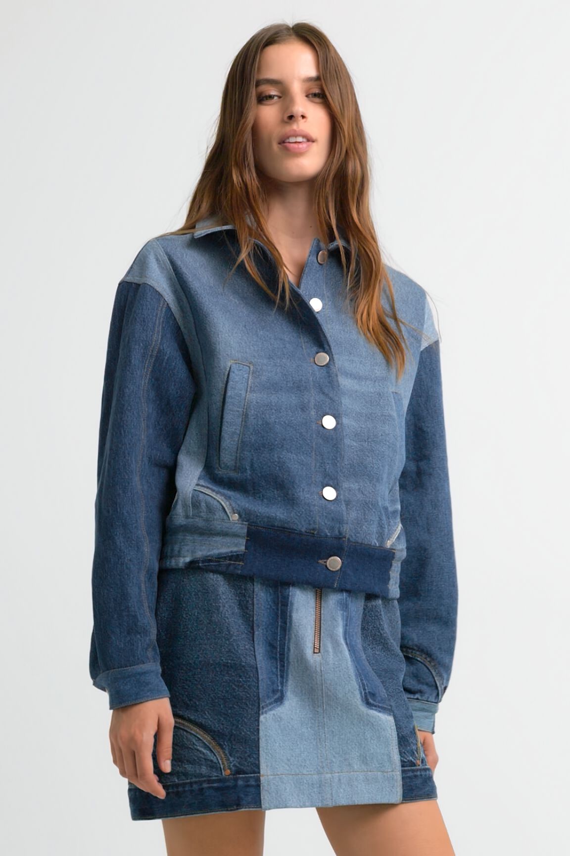 Chaqueta vaquera cropped upcycling