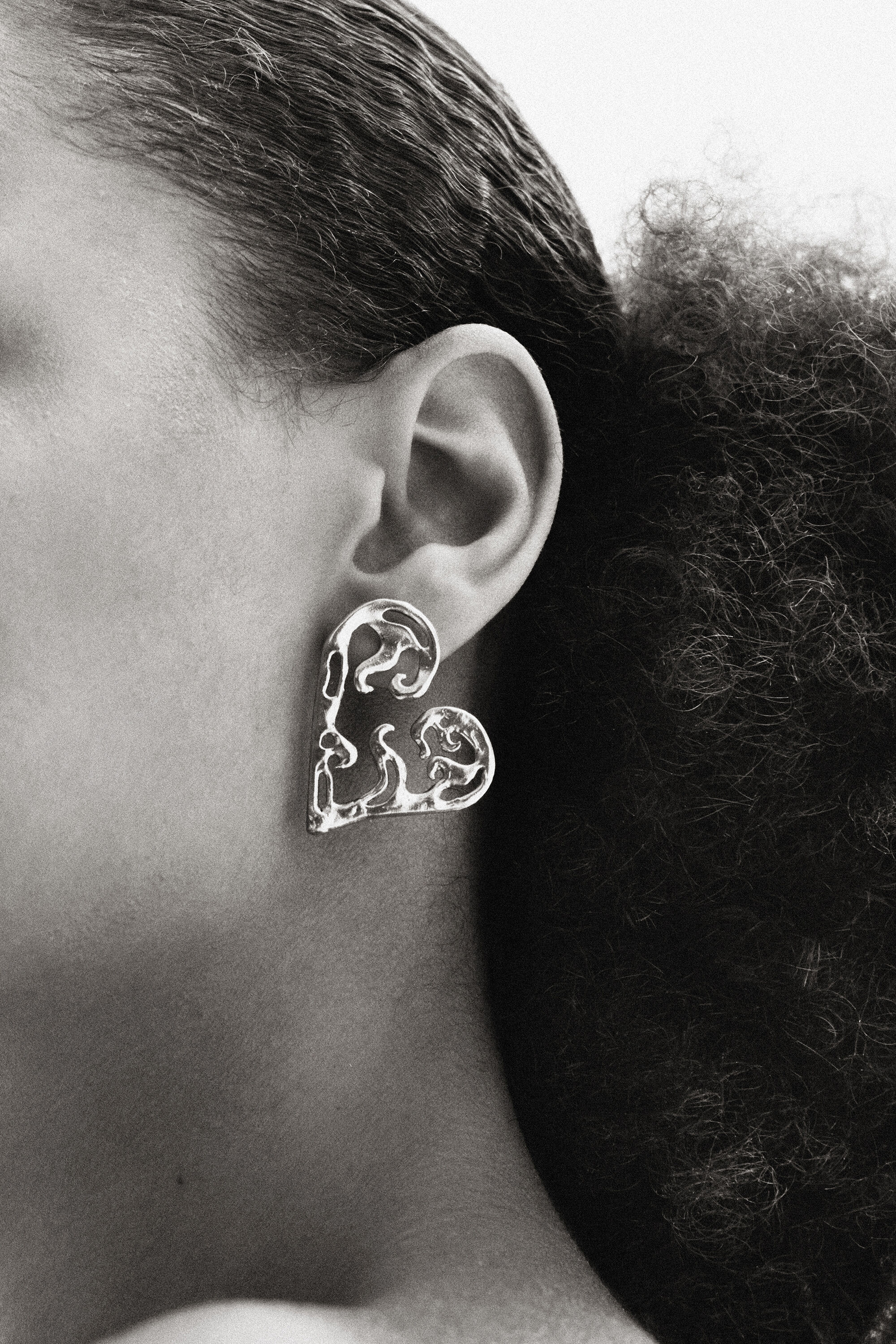 Pendientes coraz&oacute;n ba&ntilde;o plata Zalio