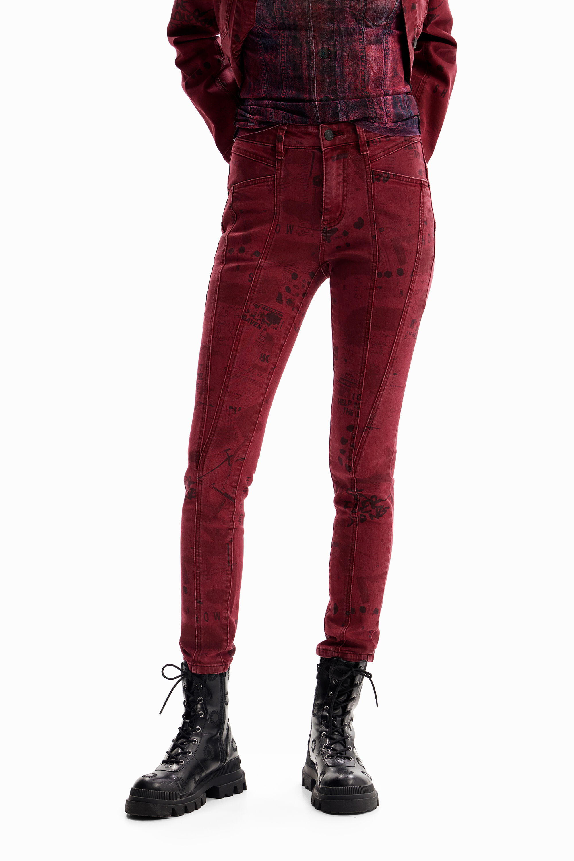 Vaqueros Skinny push-up peri&oacute;dico