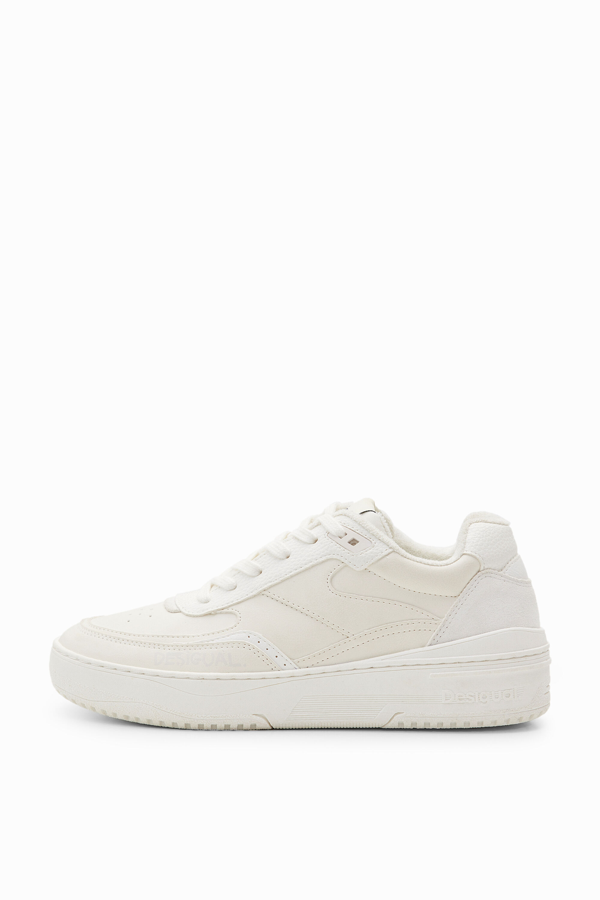 Sneakers retro chunky patch