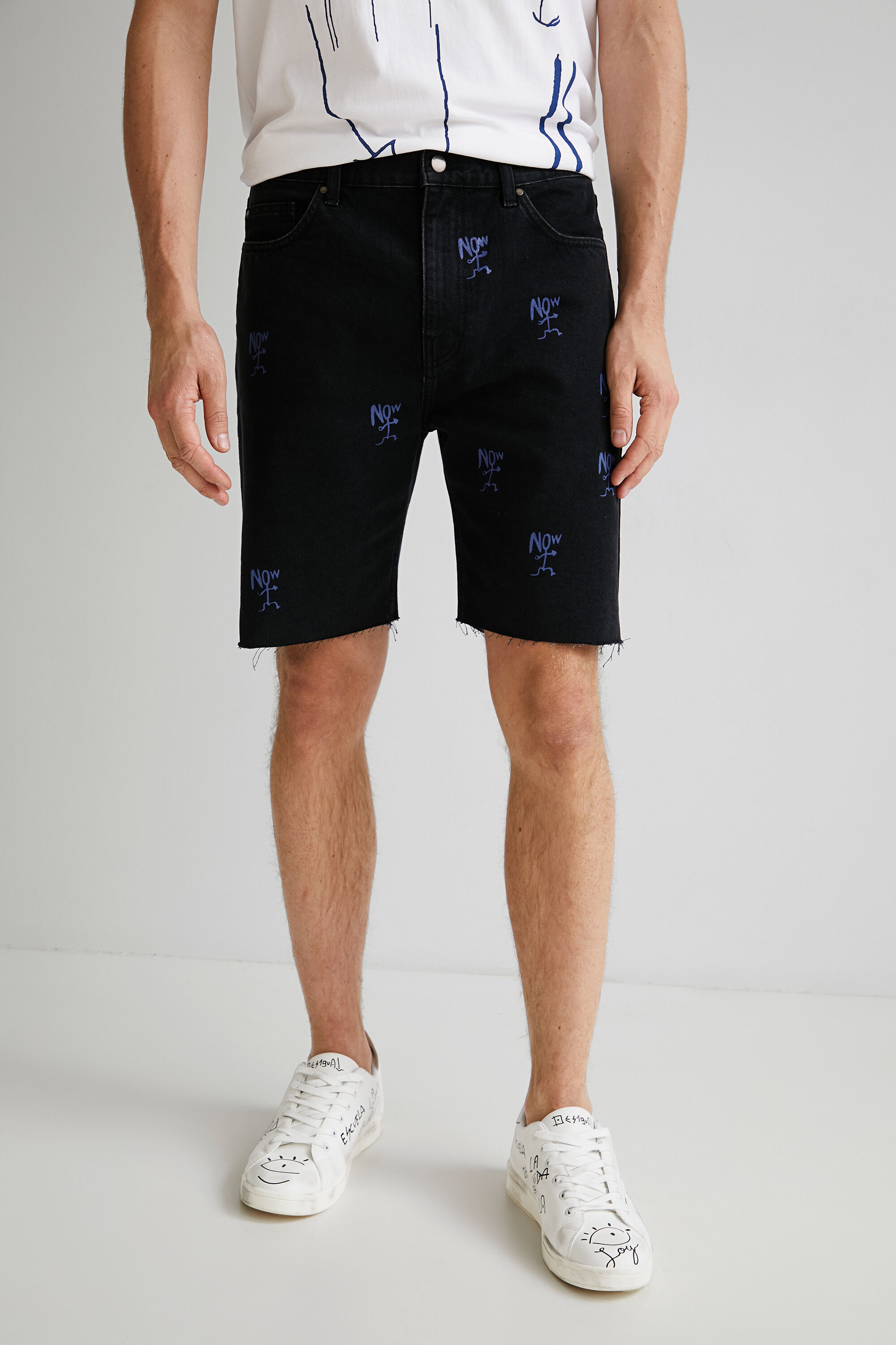 Bermudas denim bajo cortado