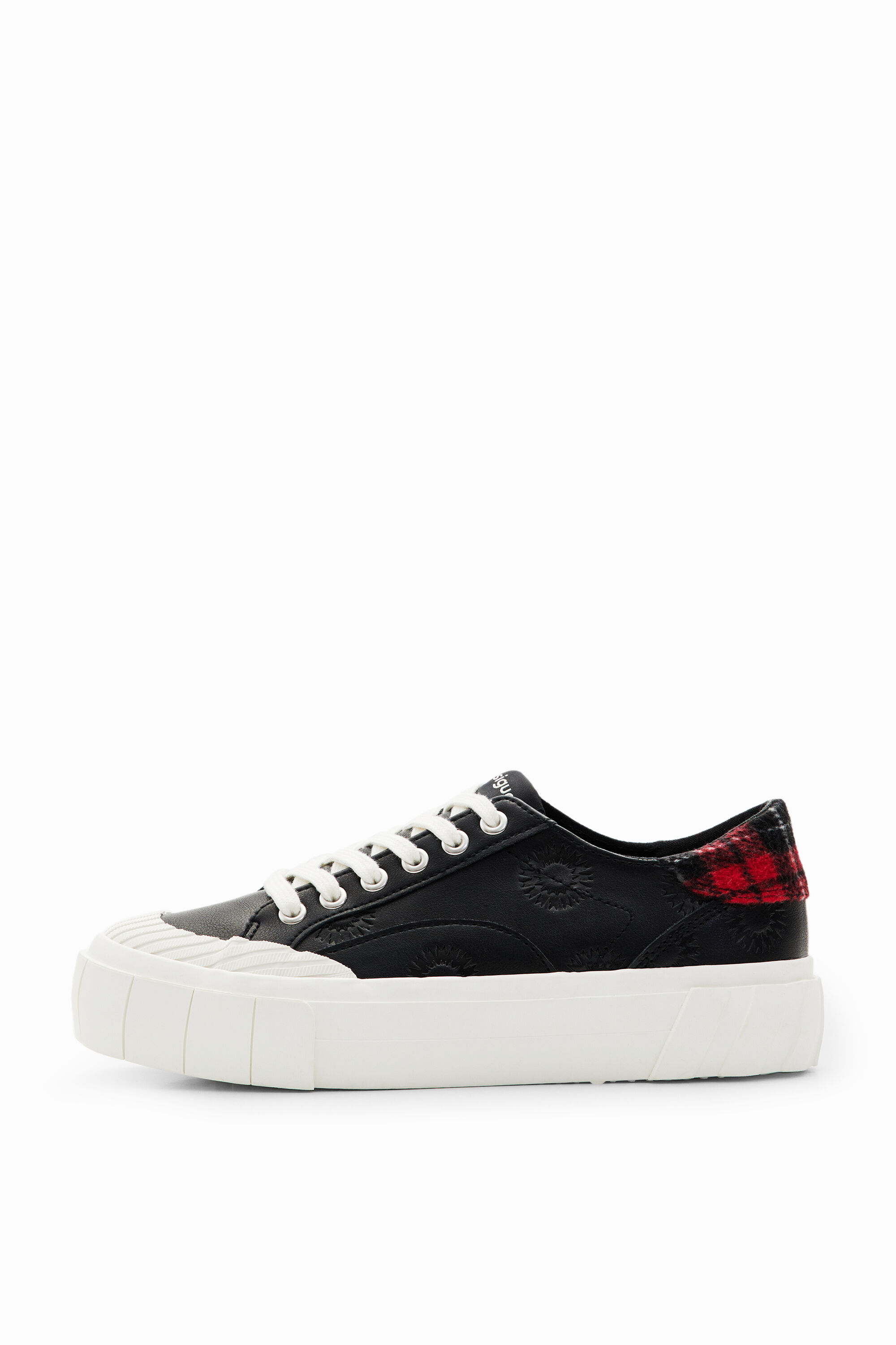 Sneakers plataforma tart&aacute;n