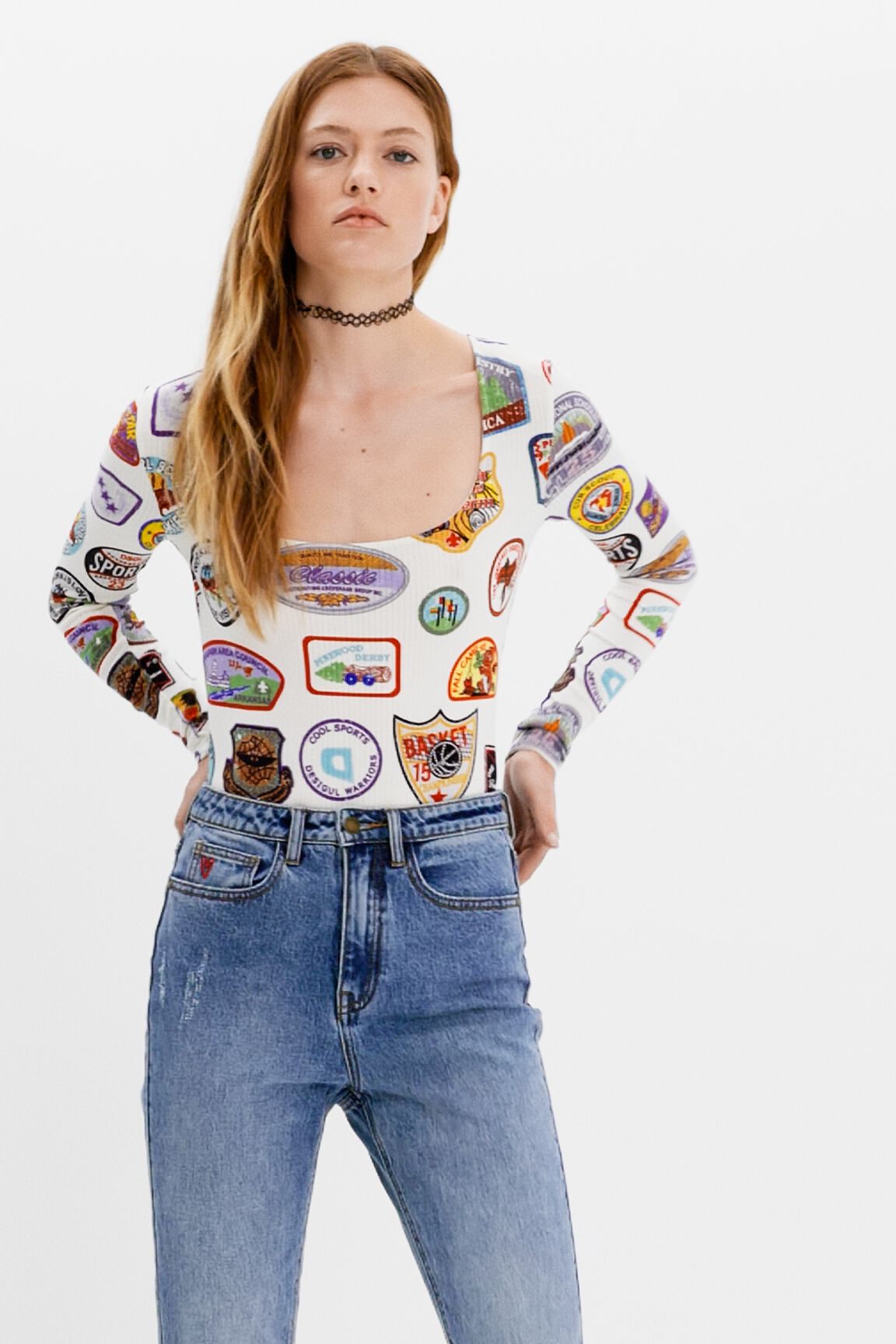 Body estampado parches college