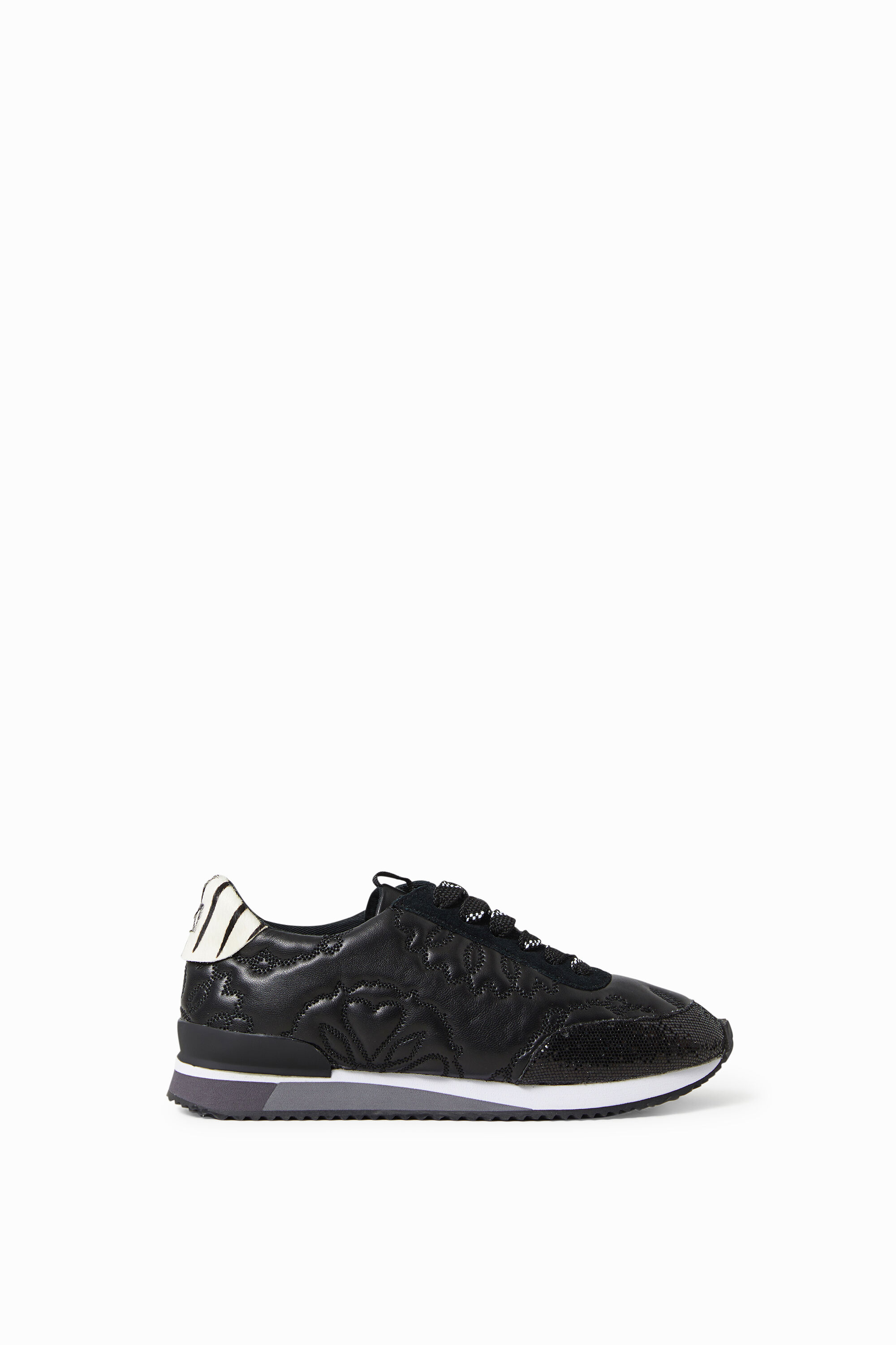 Sneakers runner piel sint&eacute;tica grabada