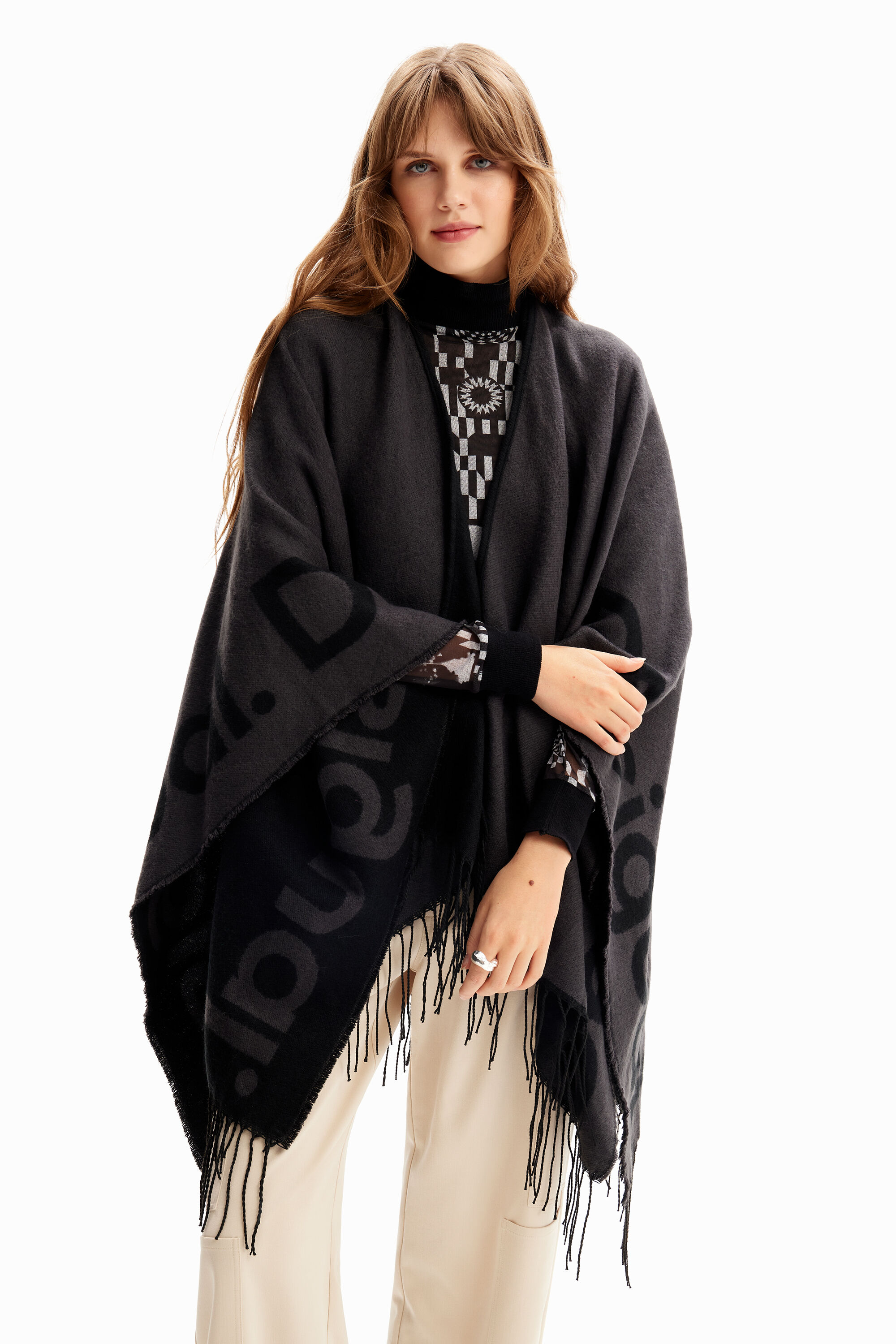 Poncho reversible logo