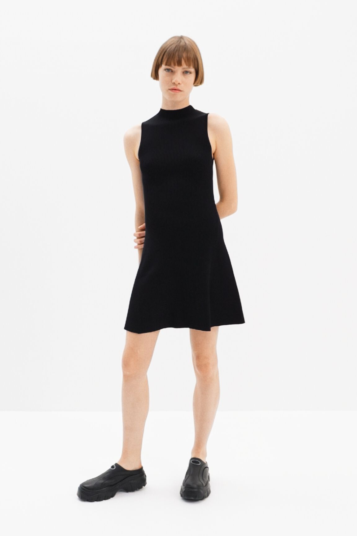 Vestido corto skater canal&eacute;