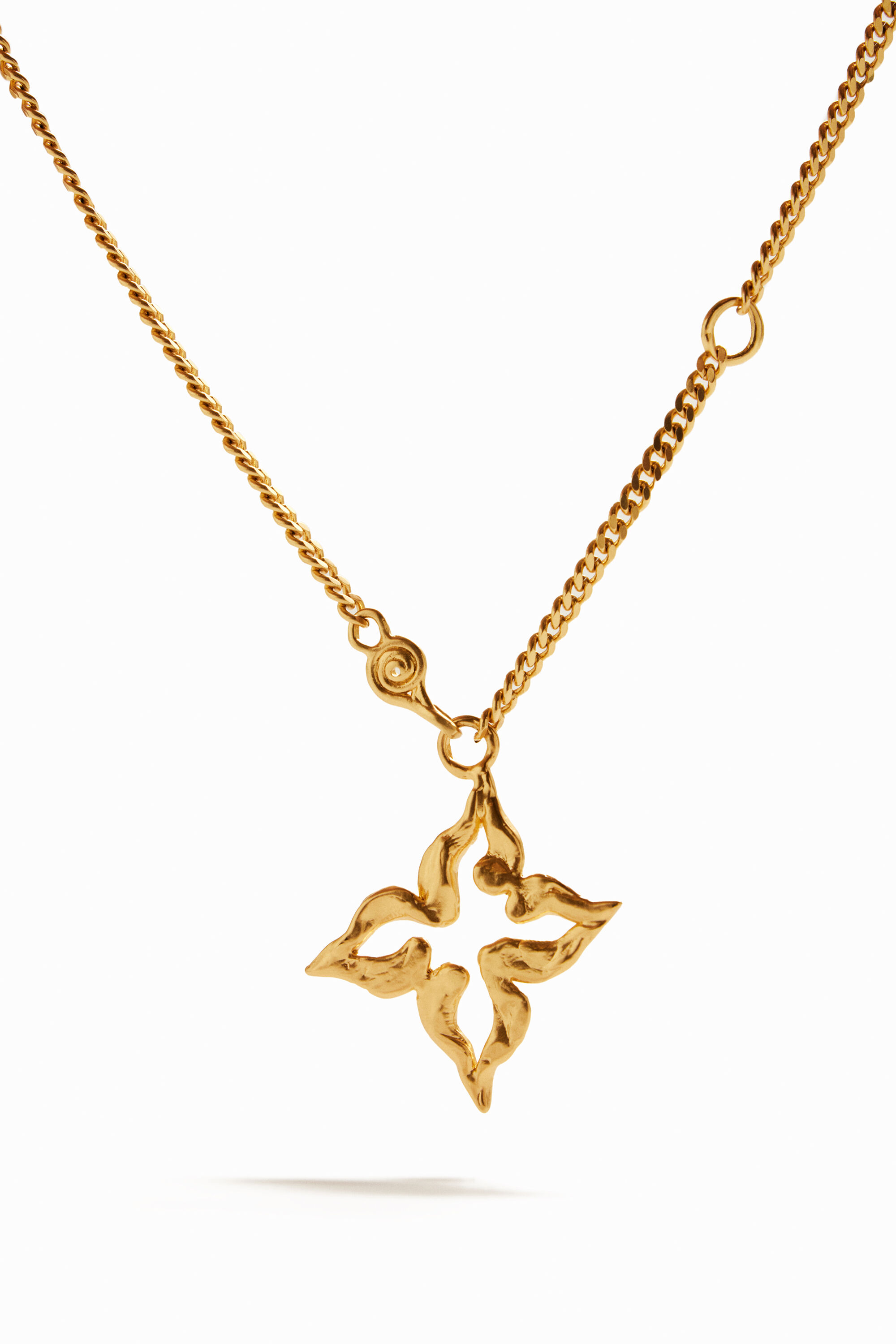 Collar mariposas ba&ntilde;o oro Zalio