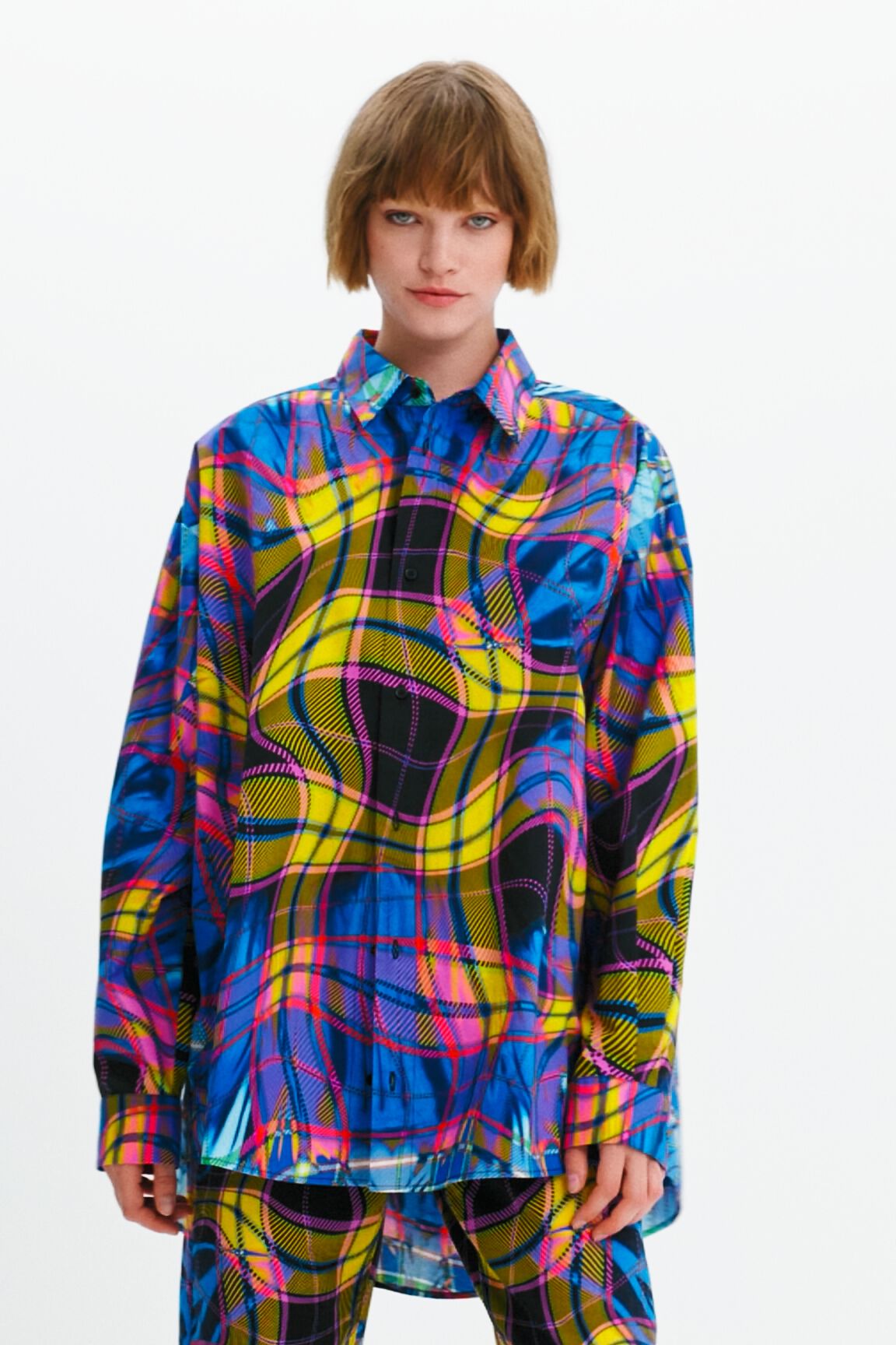 Camisa oversize cuadros Mar&iacute;a Escot&eacute;