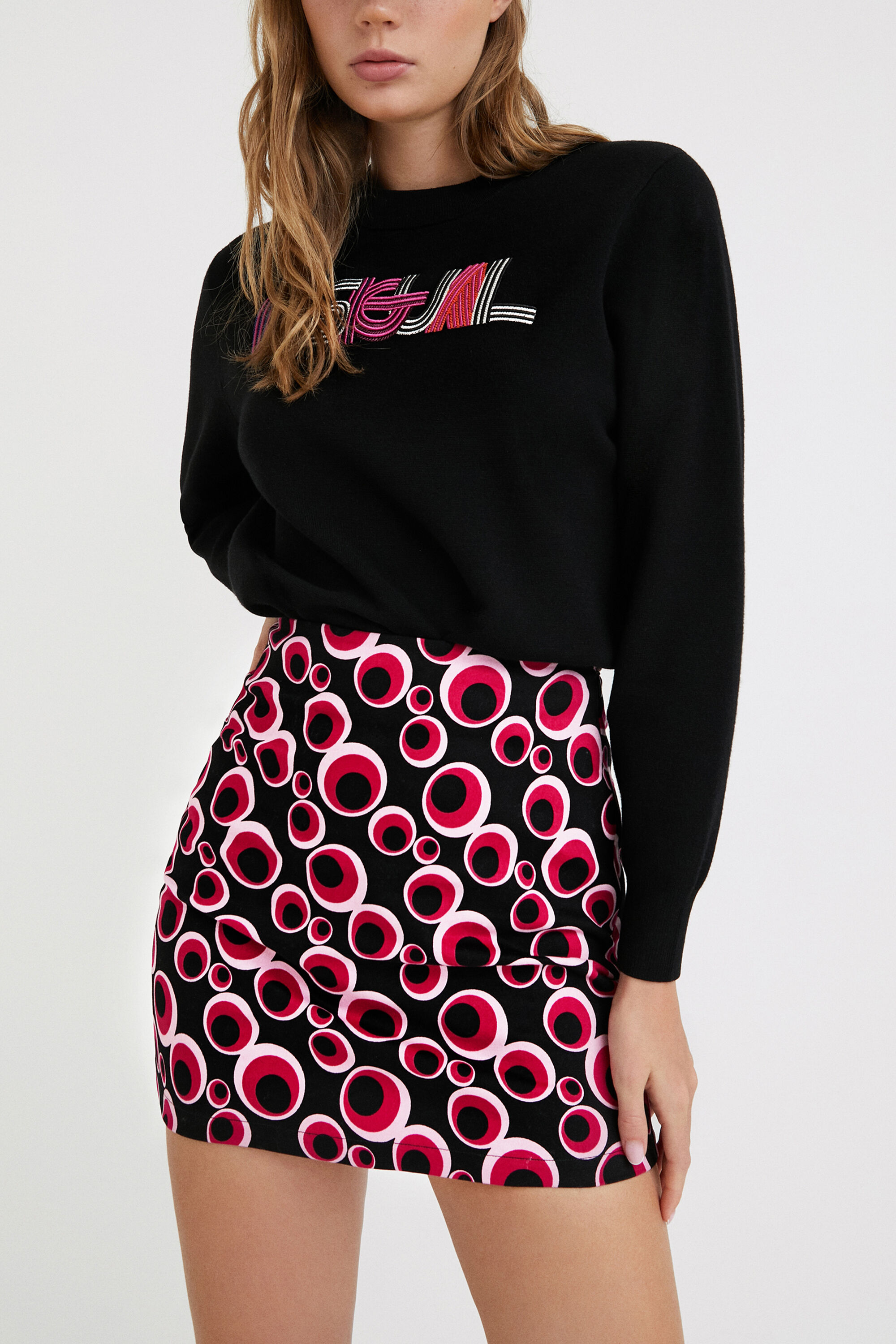 Minifalda slim c&iacute;rculos