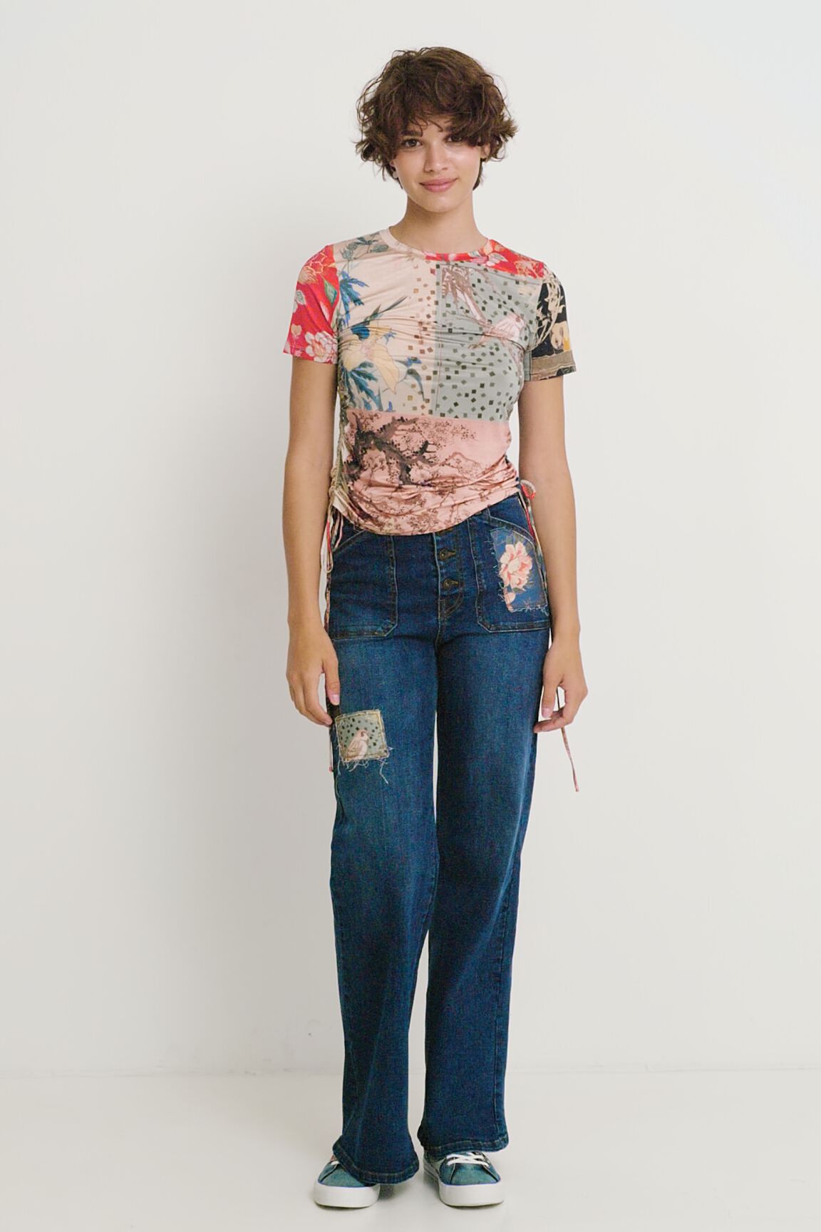 Camiseta slim fruncible