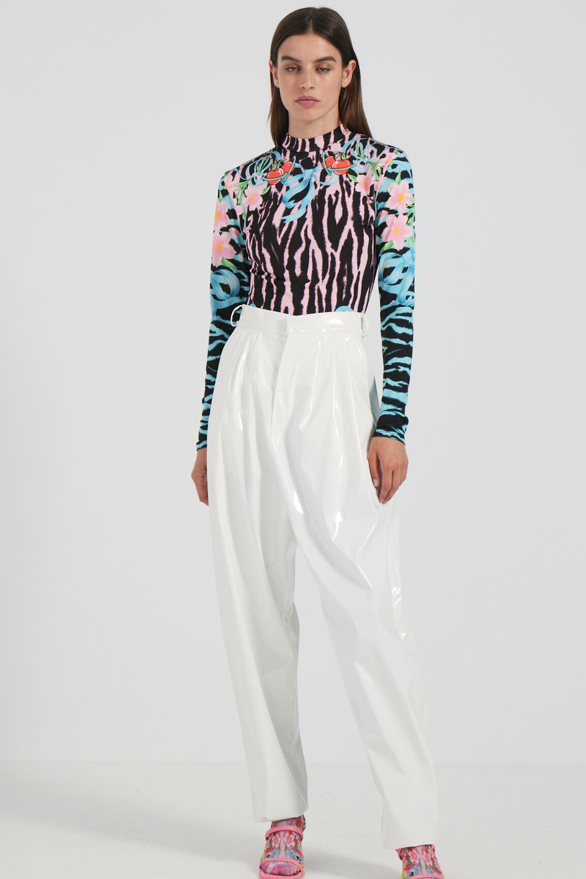 Body slim animal print