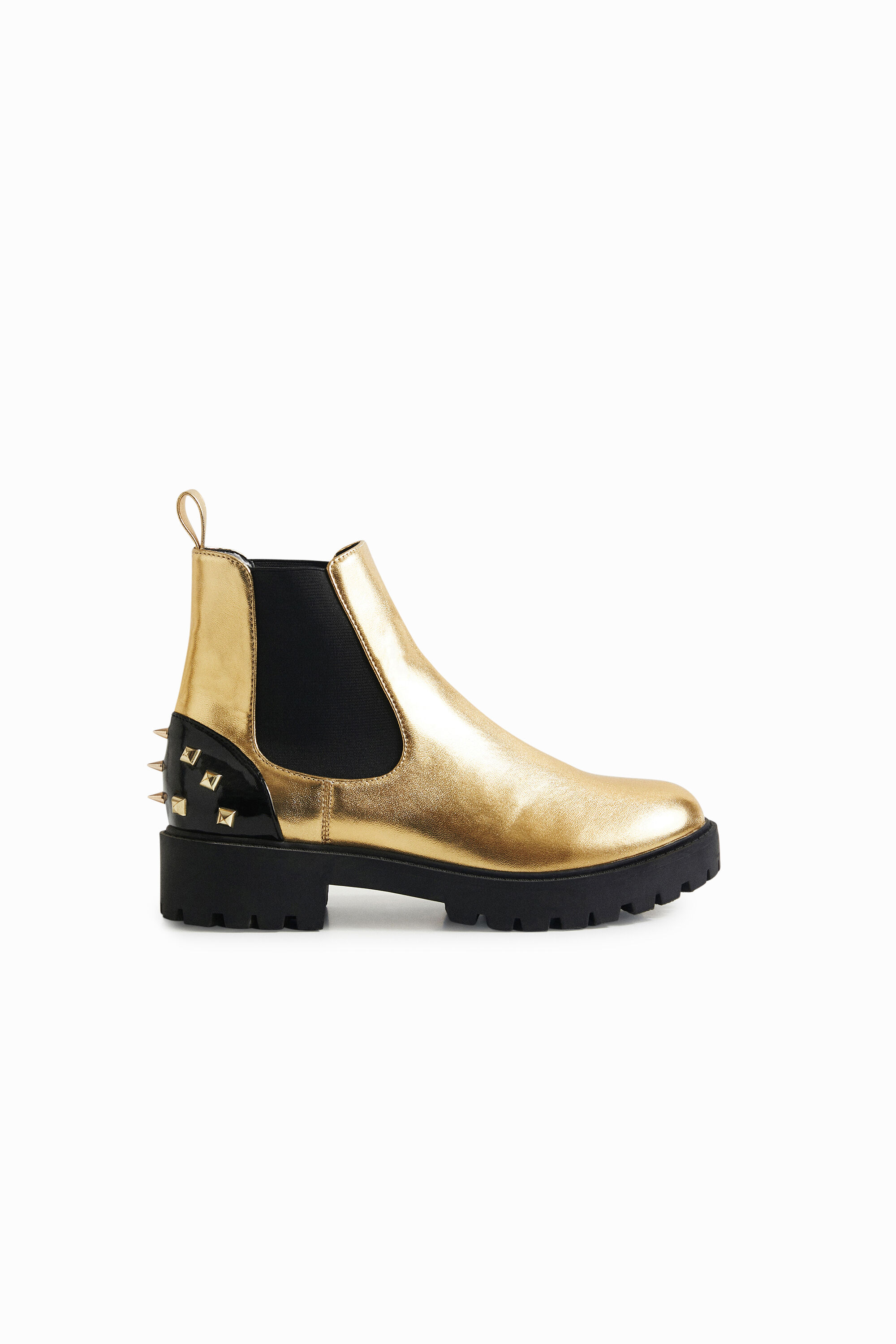 Botines biker oro tachuelas