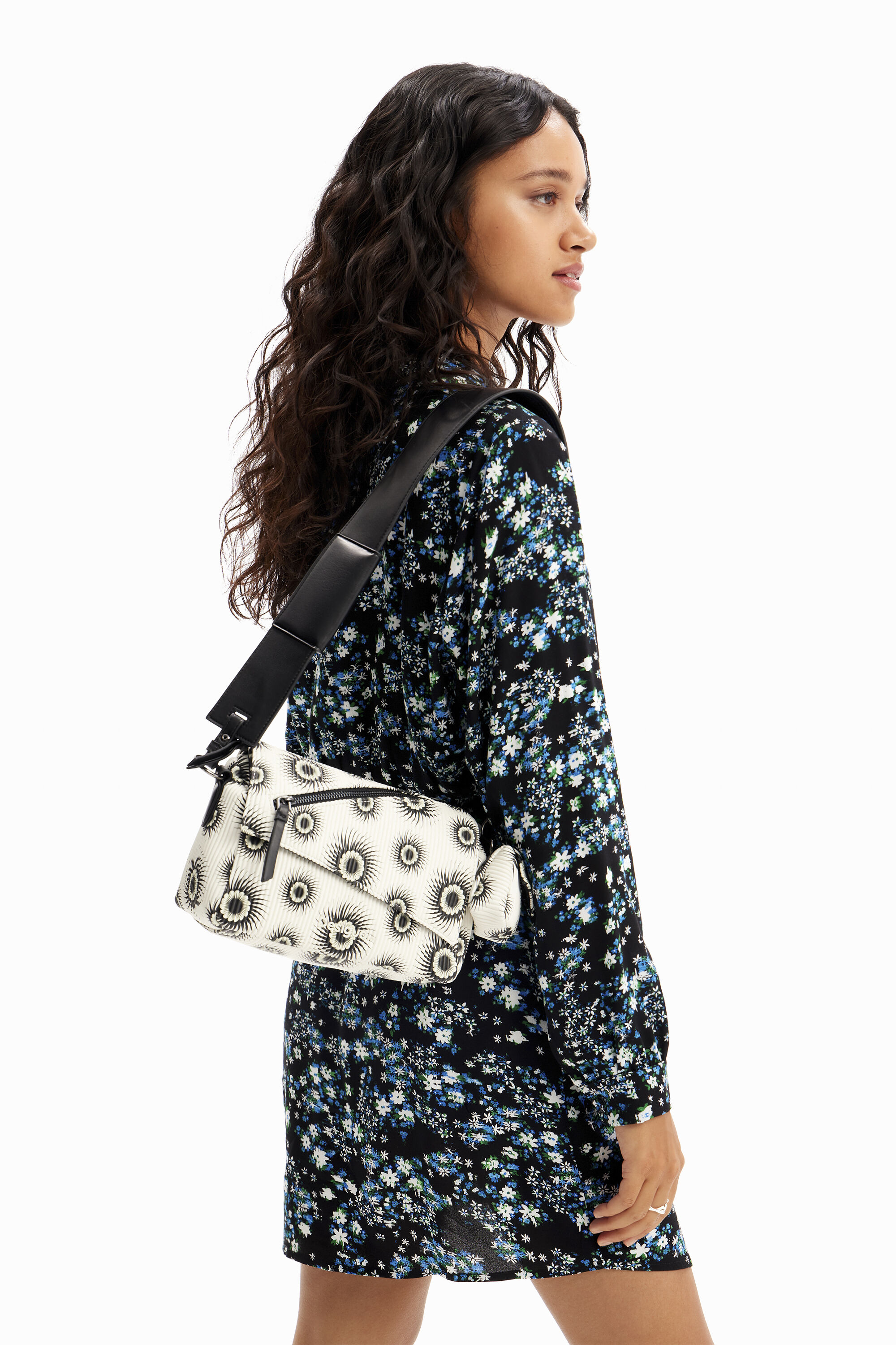 Bolso peque&ntilde;o geom&eacute;trico