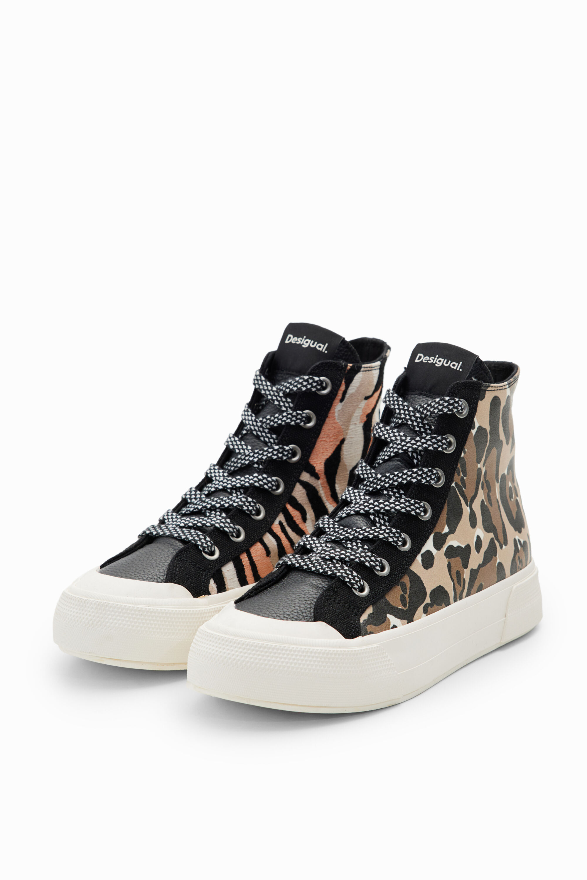 Sneakers ca&ntilde;a alta animal print