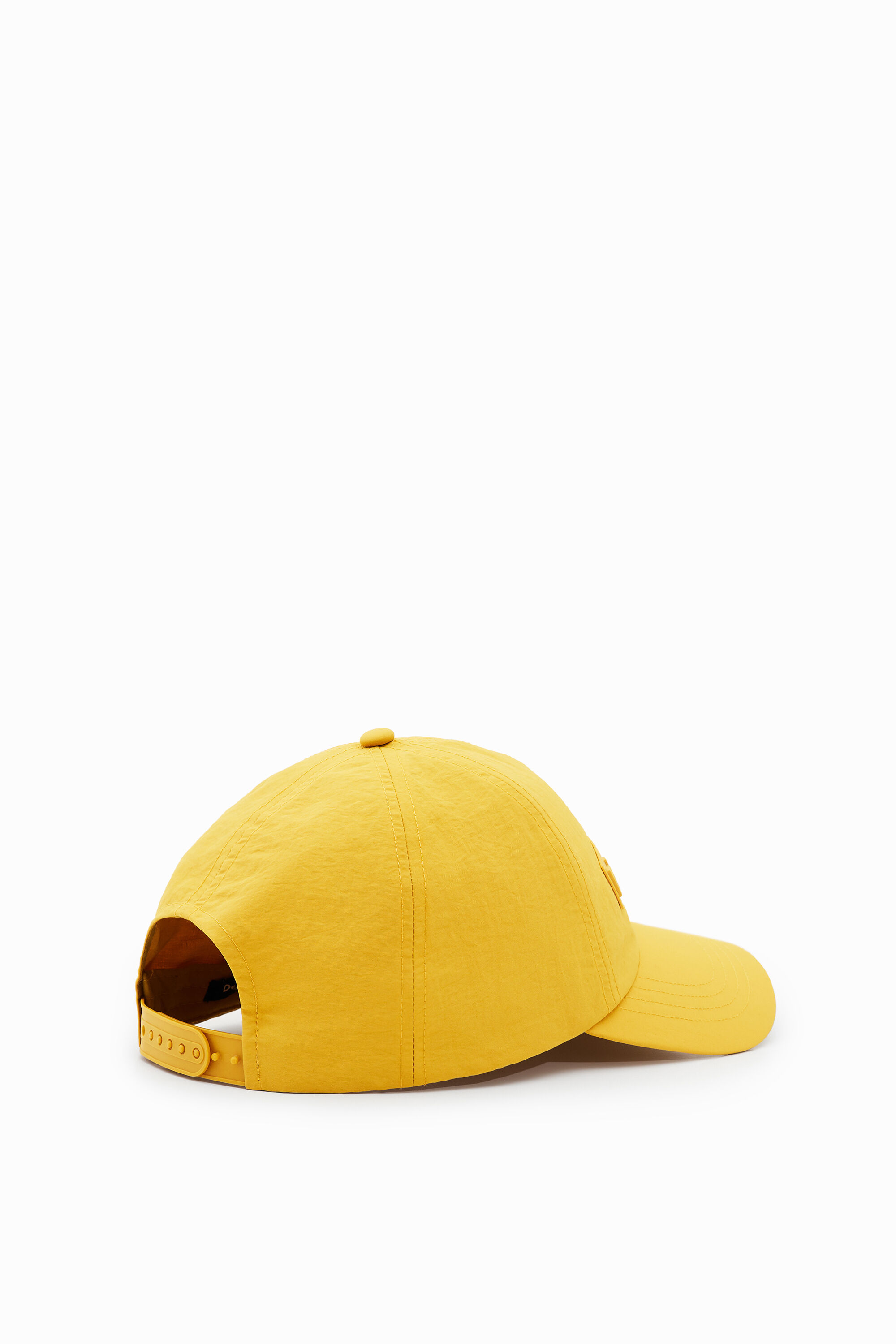 Gorra half logo