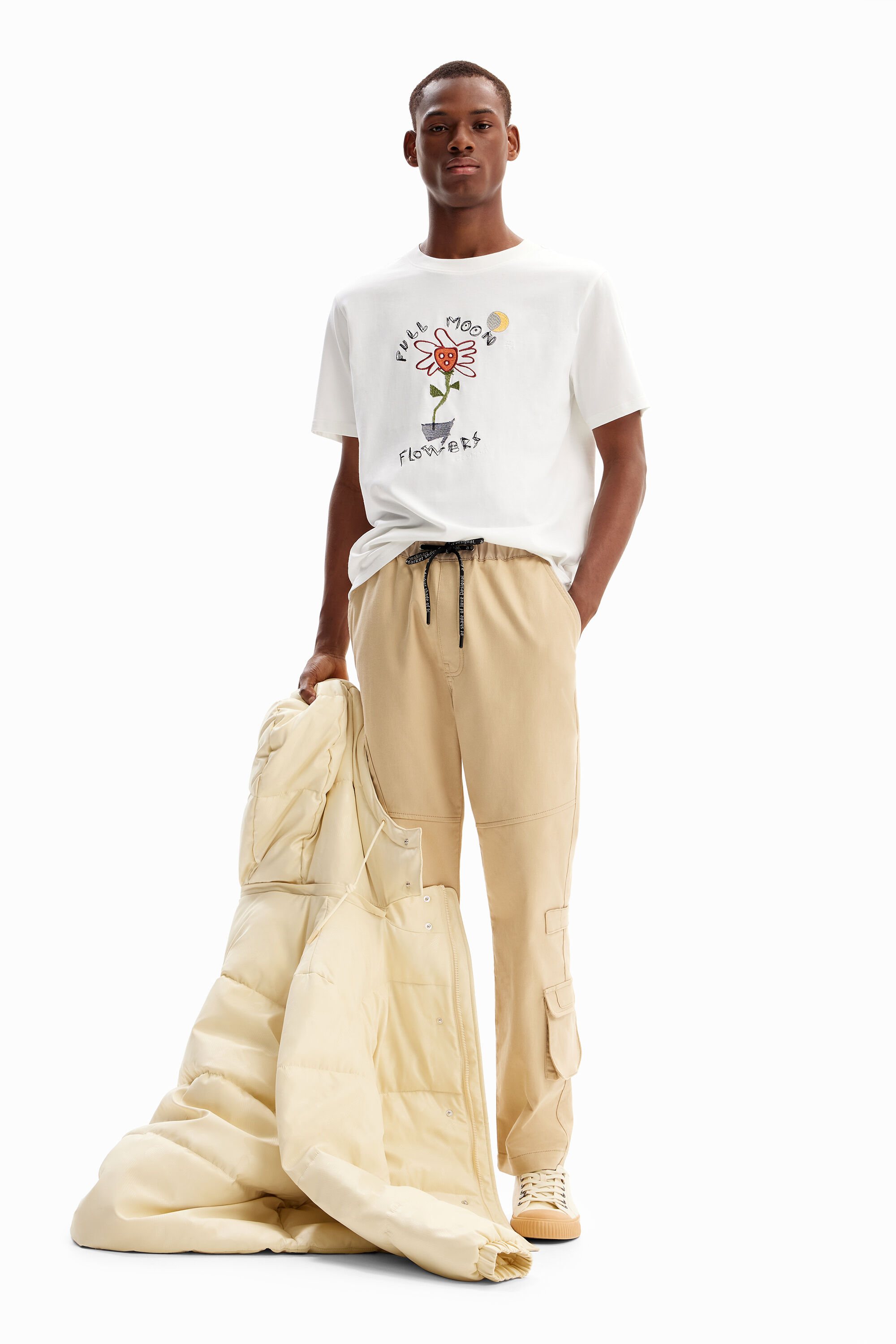 Camiseta flor luna