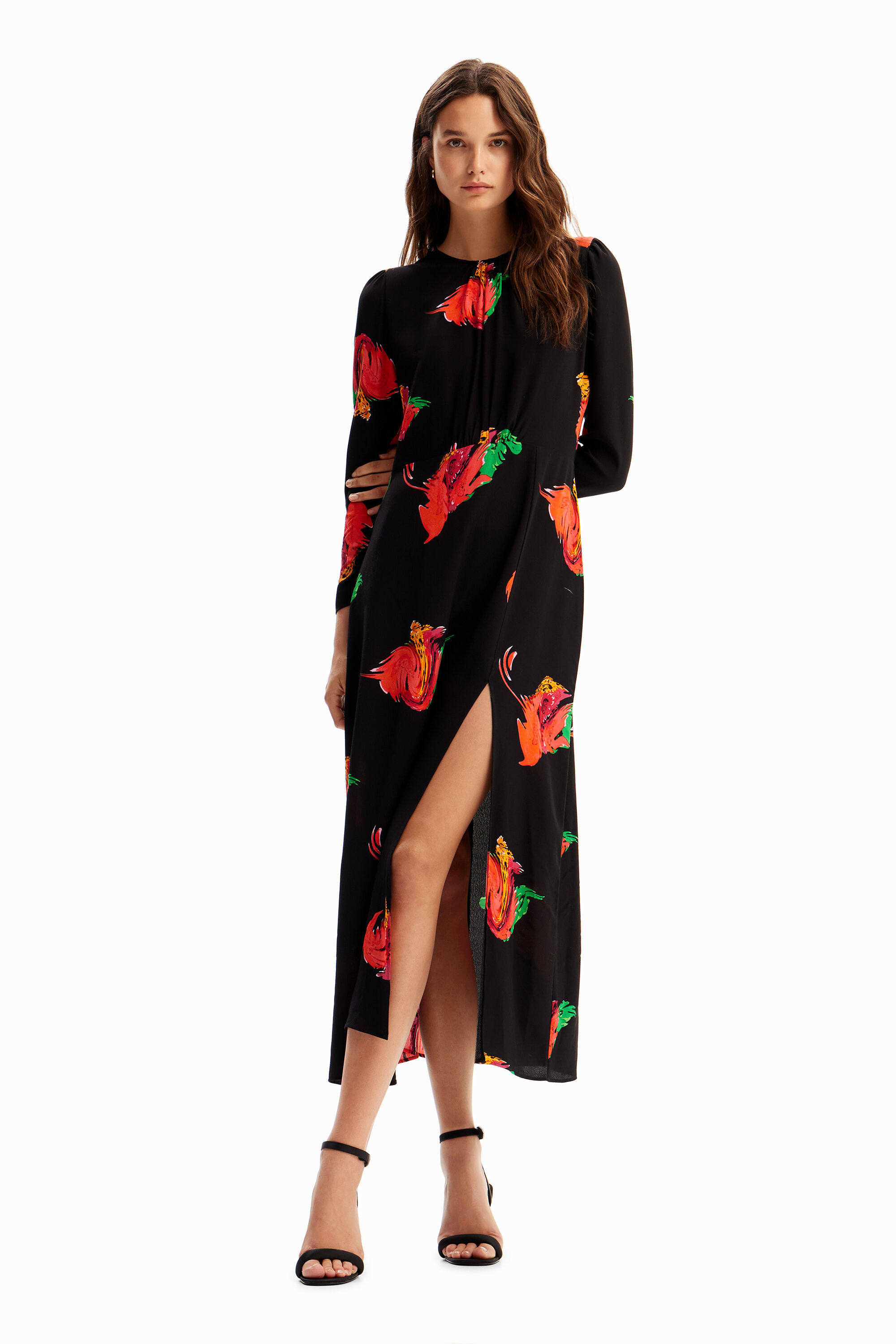 Vestido largo abertura flores