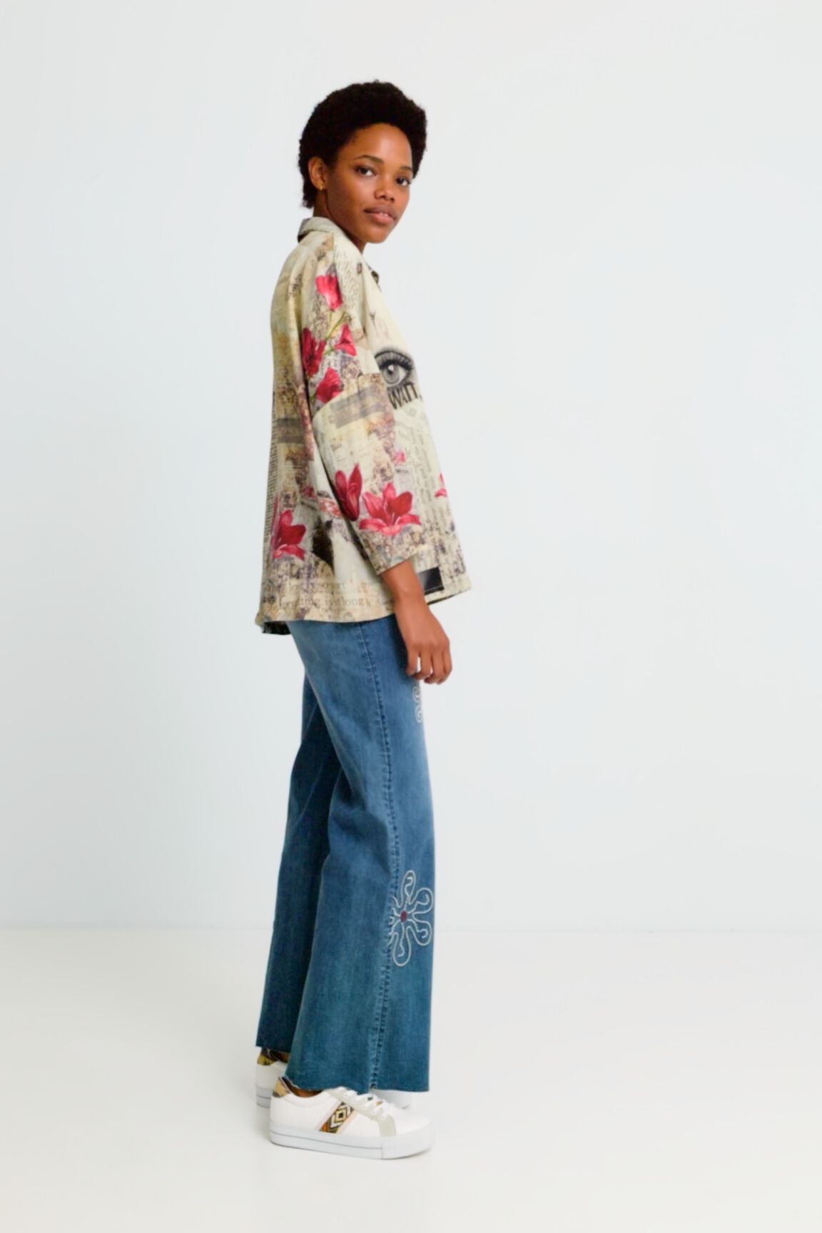 Camisa oversize lettering