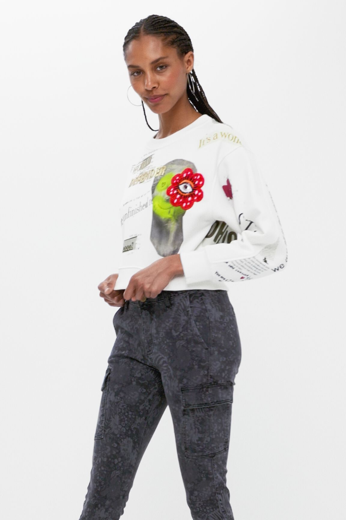 Sudadera textos peri&oacute;dico