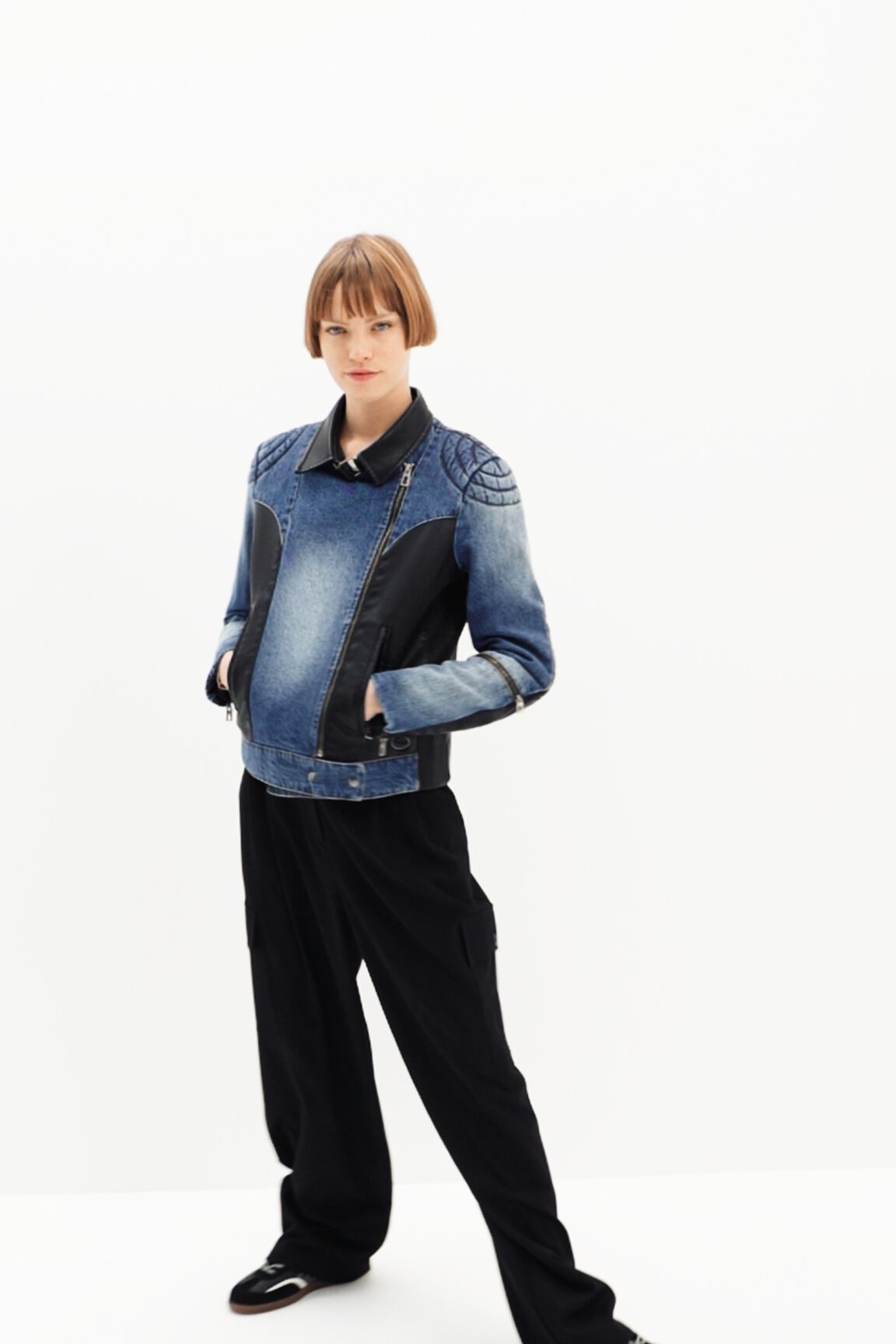 Chaqueta biker denim h&iacute;brida
