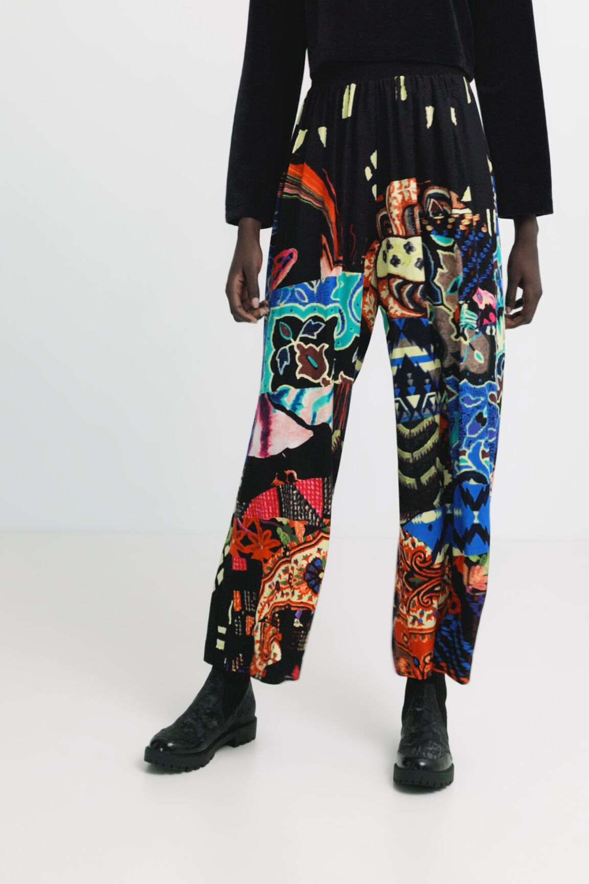 Pantal&oacute;n ancho cintura el&aacute;stica