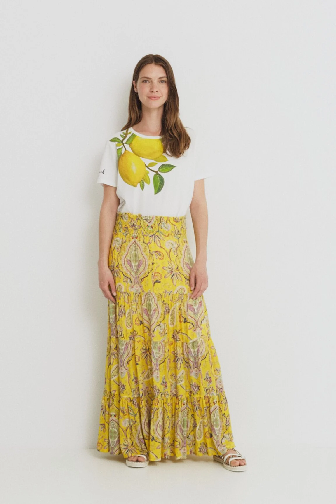 Falda larga campana paisley