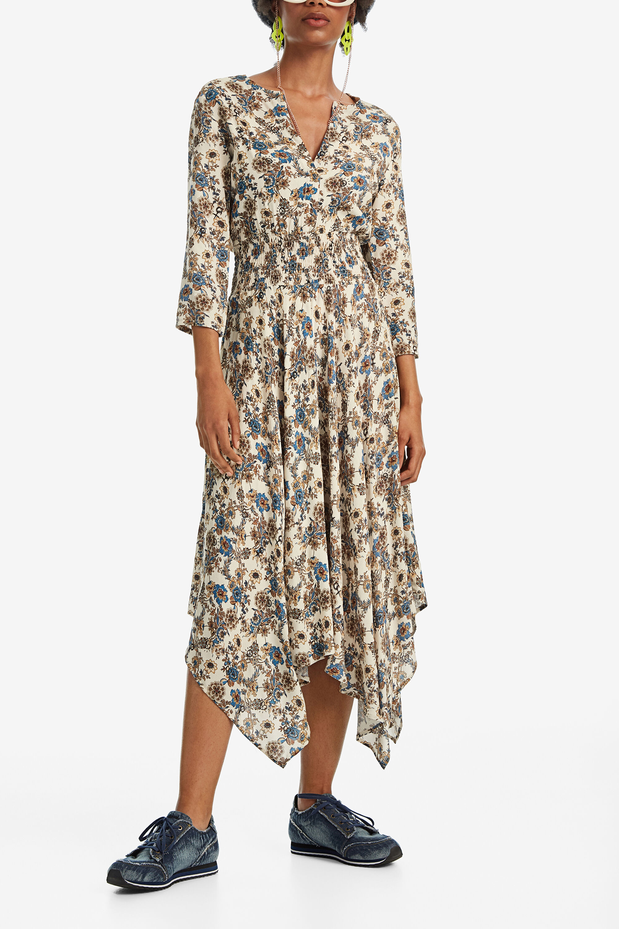 Vestido boho de bajo asim&eacute;trico