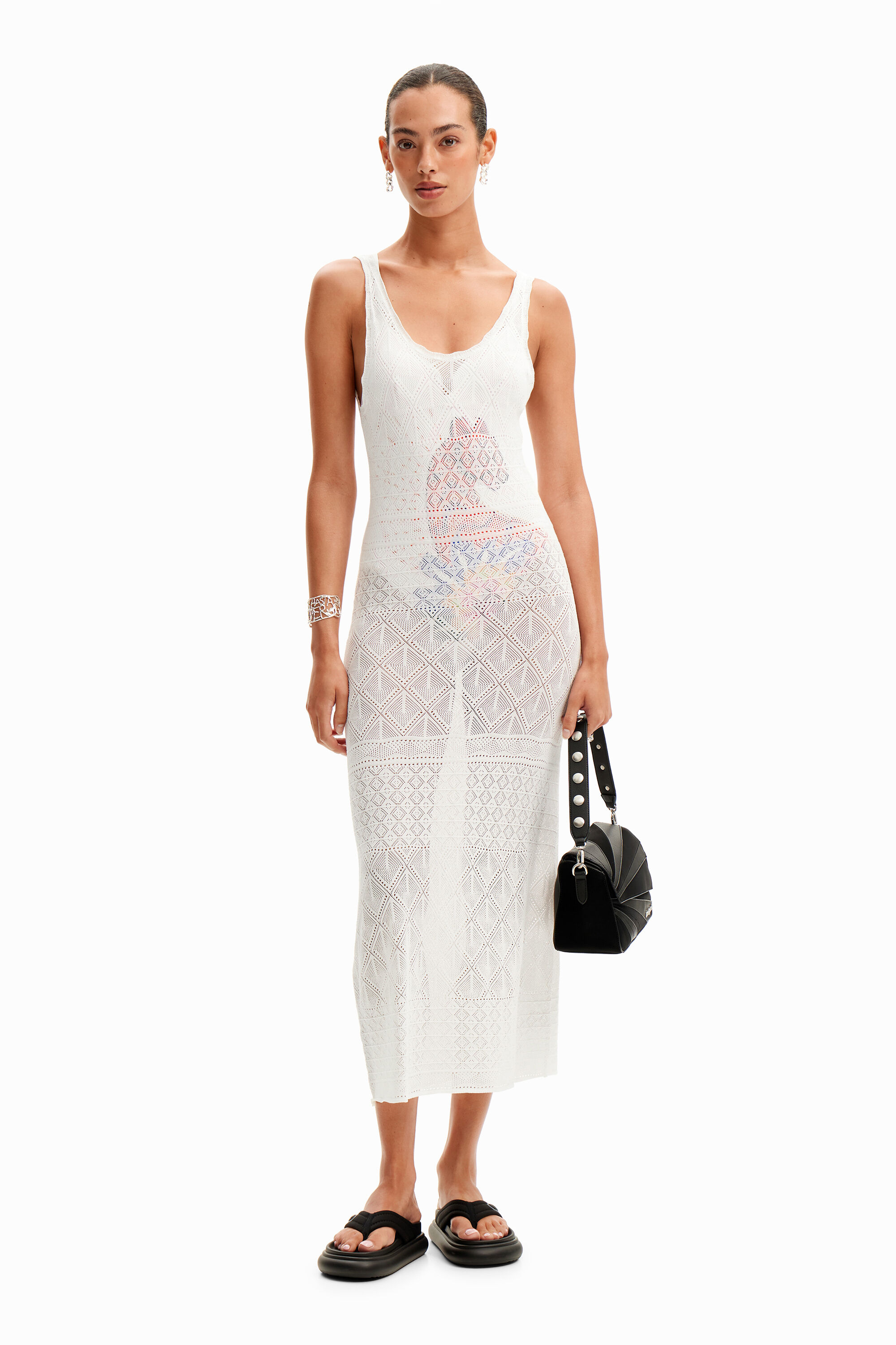 Vestido midi tirantes calado