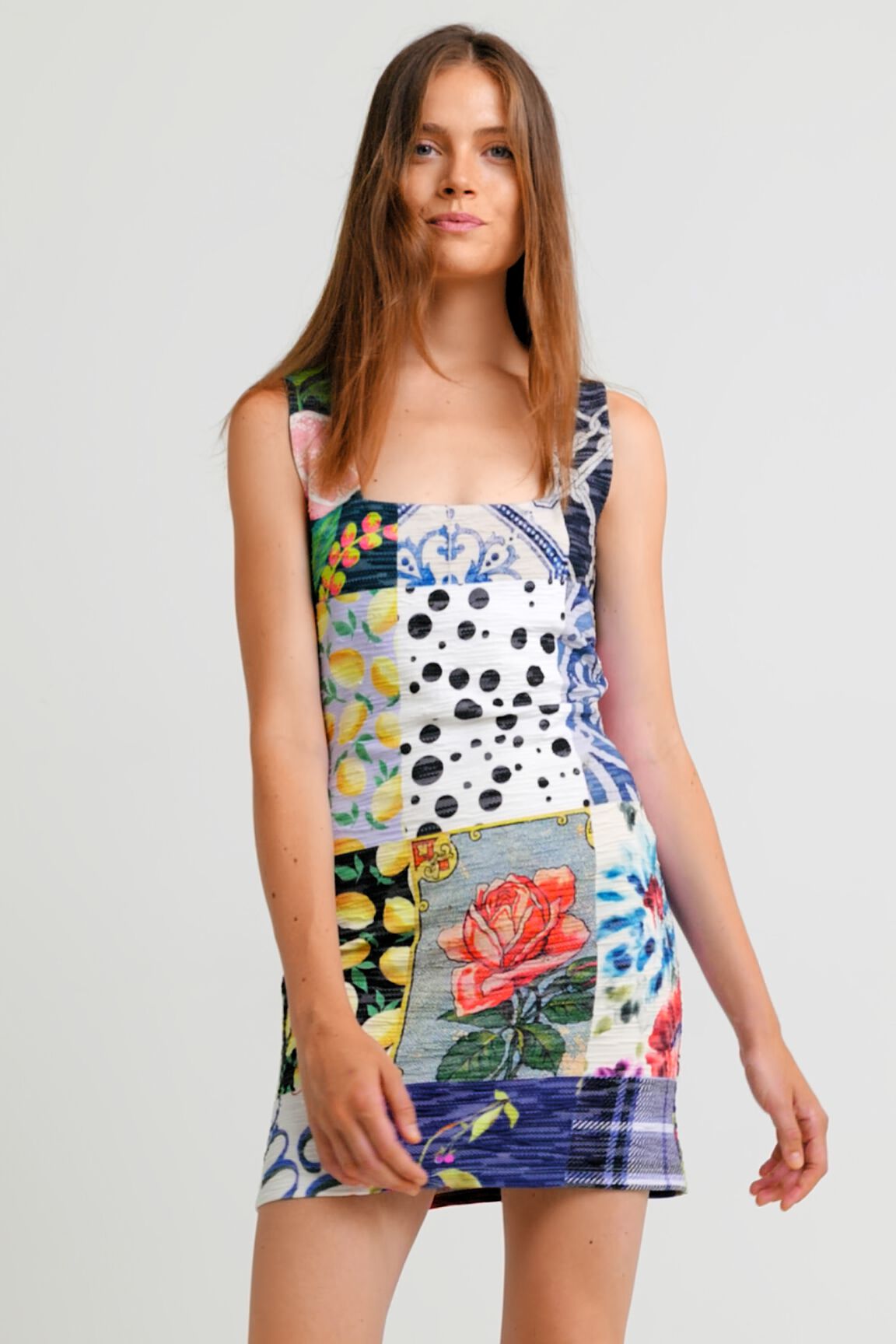 Vestido slim patch escote cuadrado