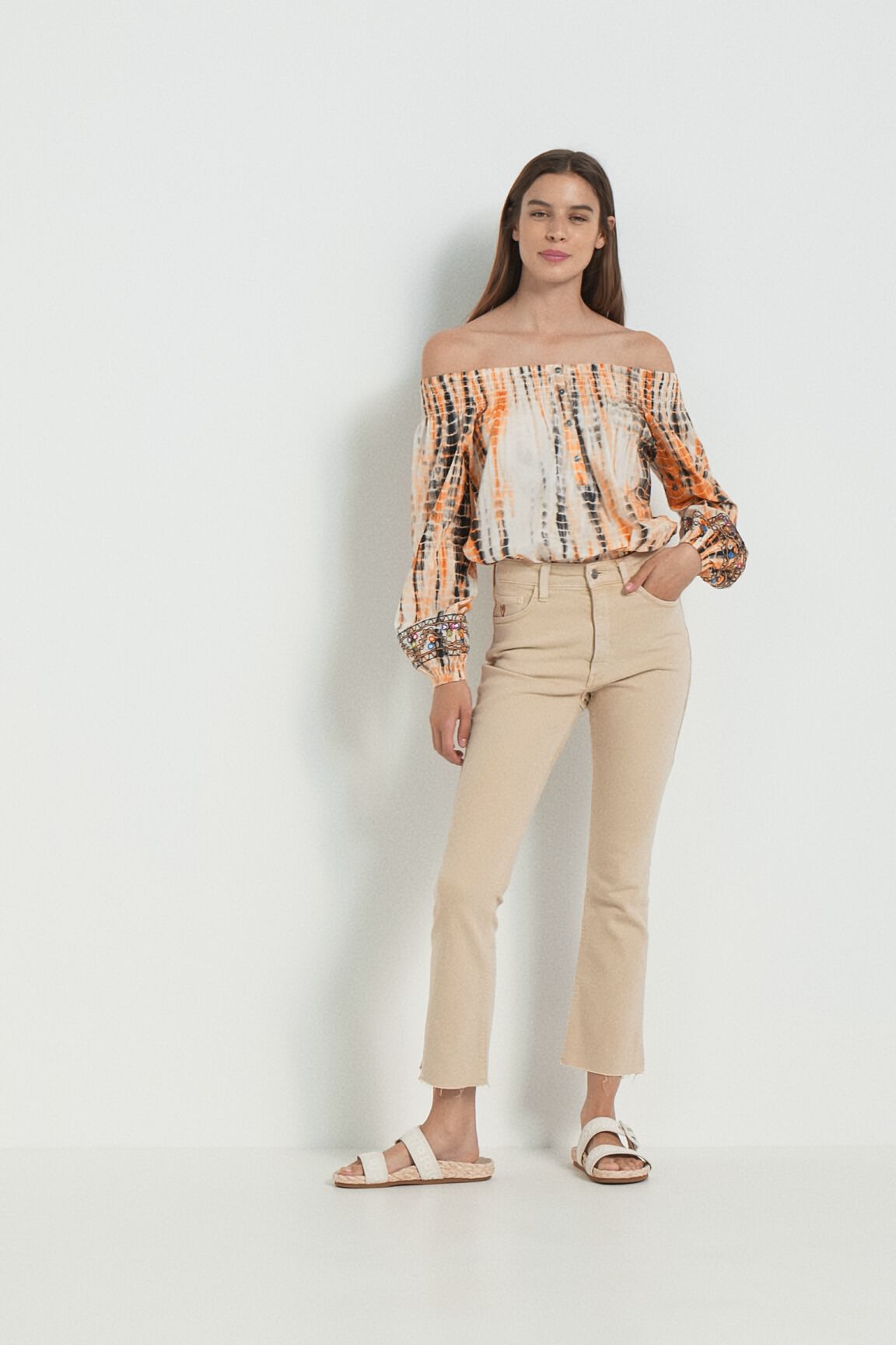 Vaquero Flare cropped