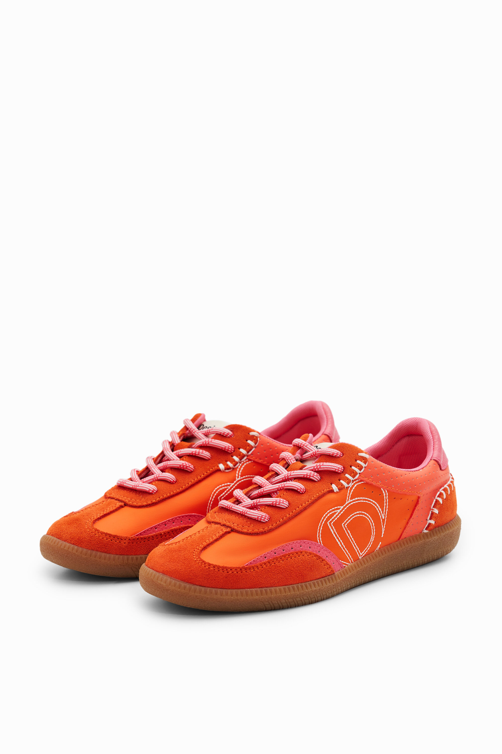 Zapatillas retro serraje