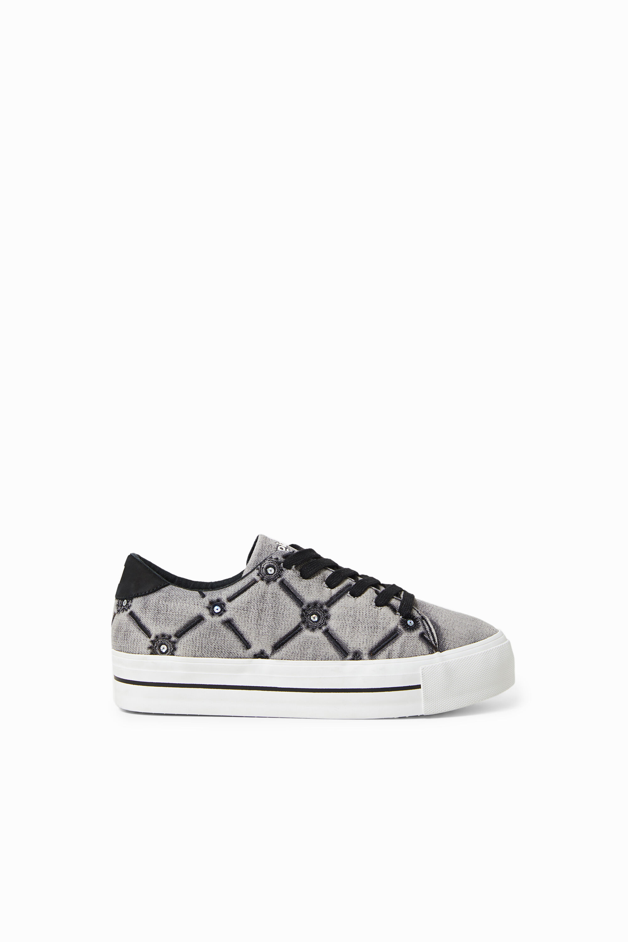 Sneakers street suela gruesa