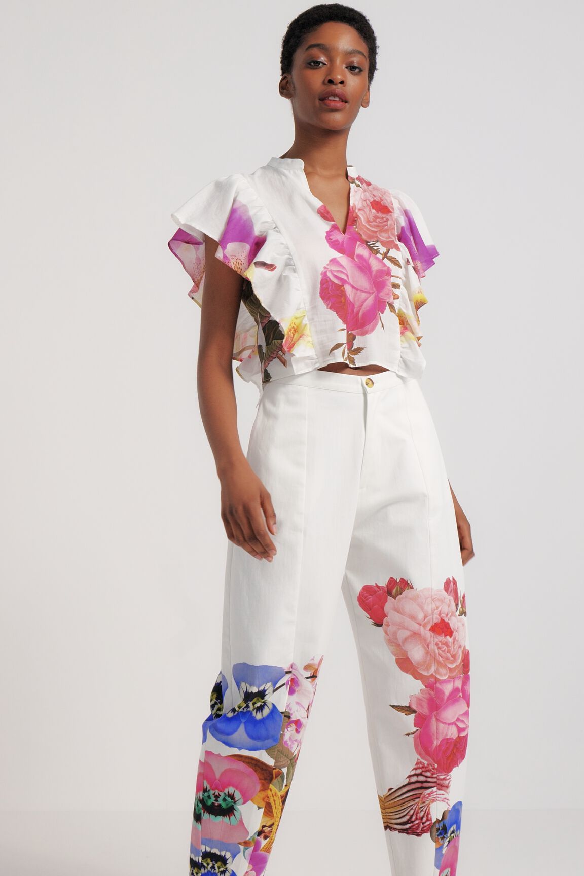 Blusa floral M. Christian Lacroix