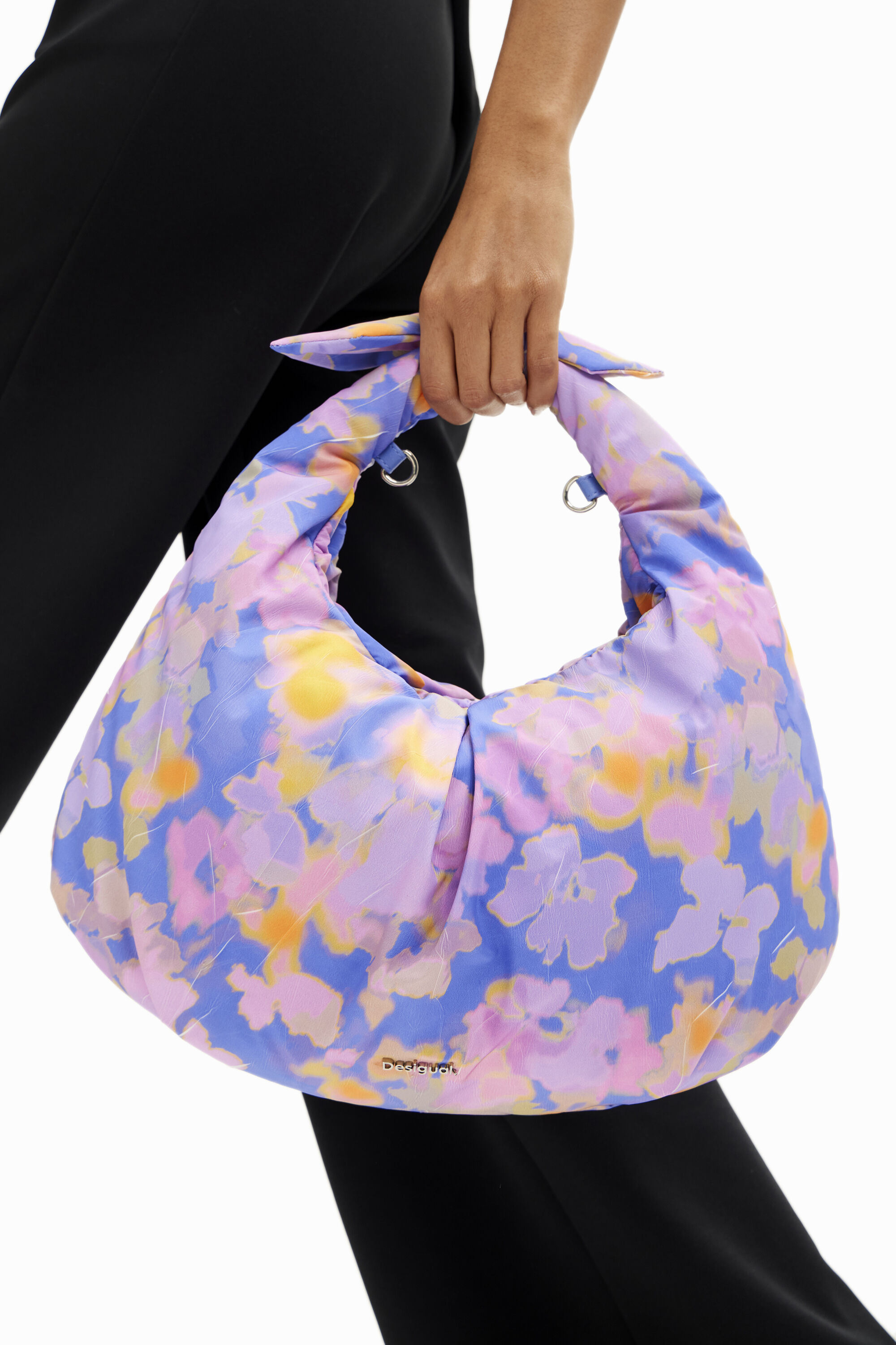 Bolso M acolchado lazo