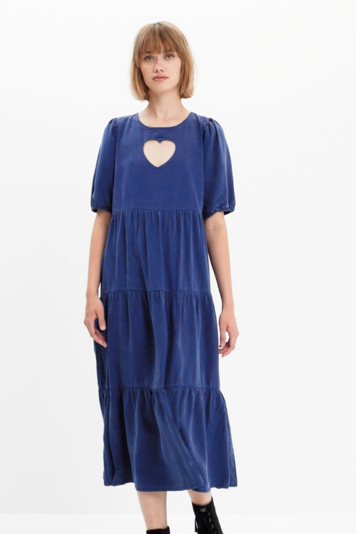 Vestido midi coraz&oacute;n