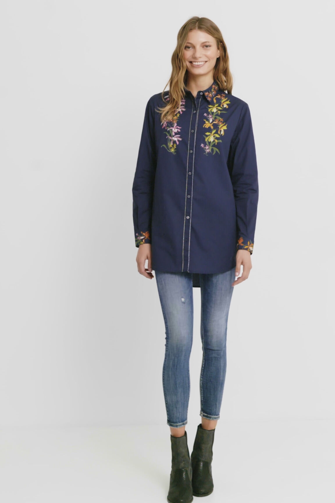 Camisa larga estampado floral