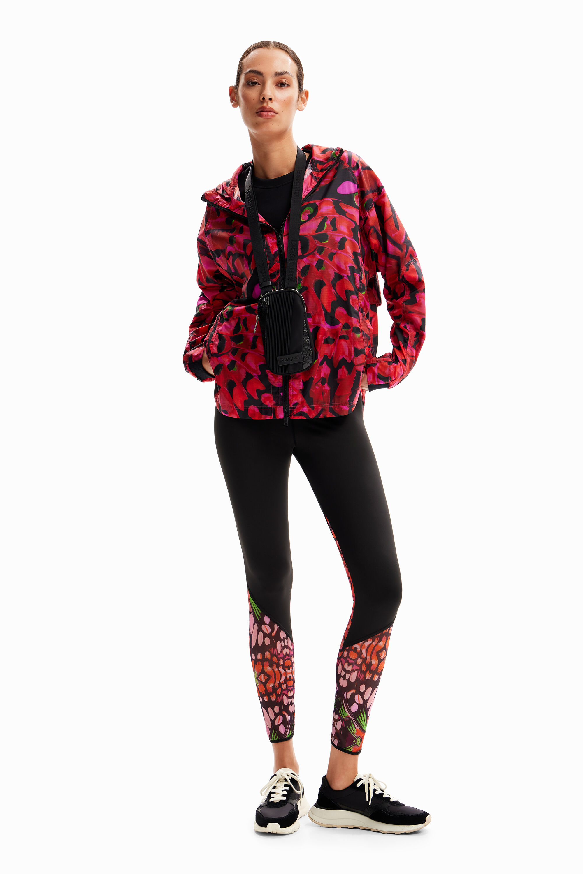 Chaqueta corta sport mariposa