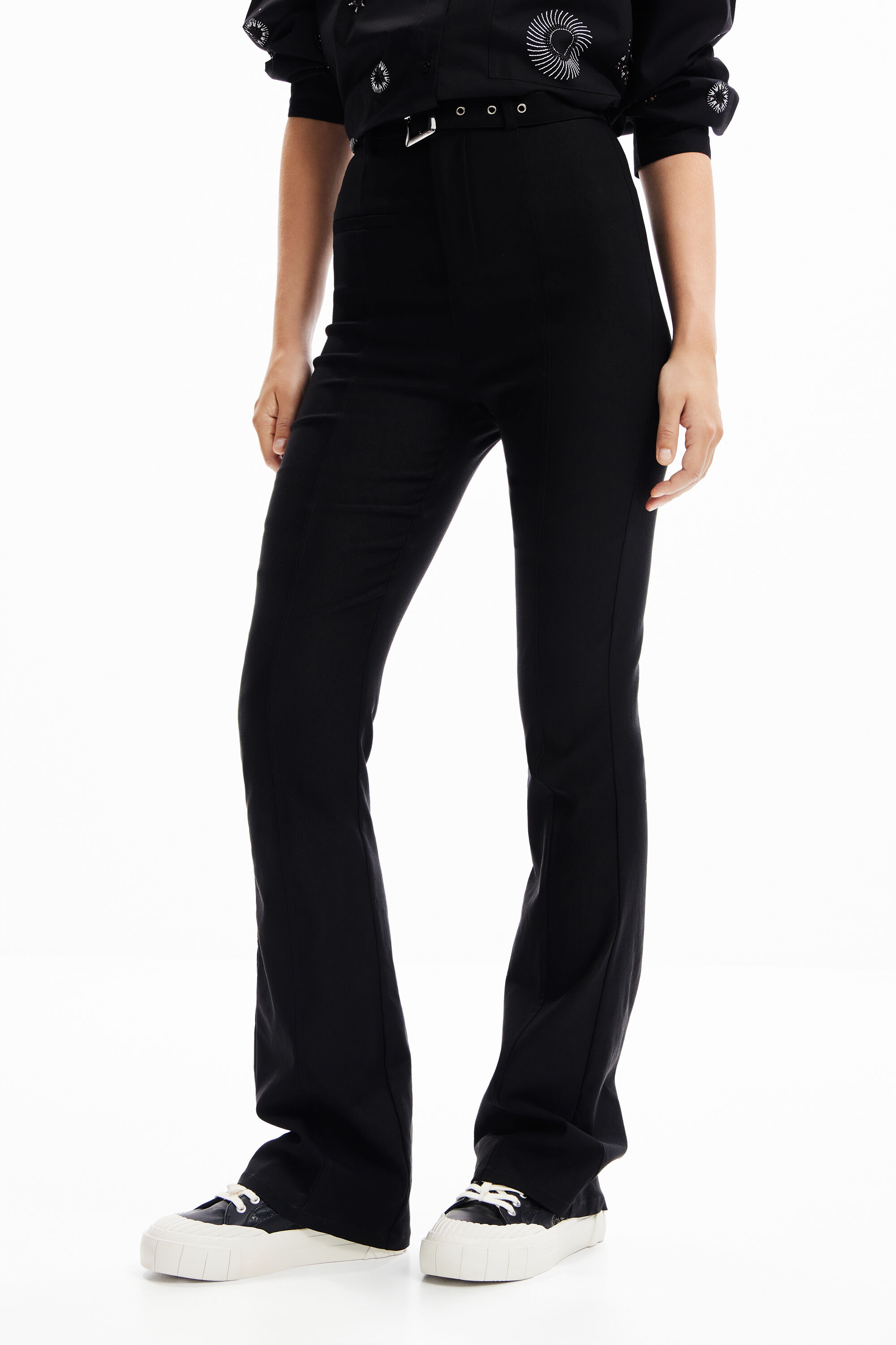 Pantal&oacute;n Flare cintur&oacute;n