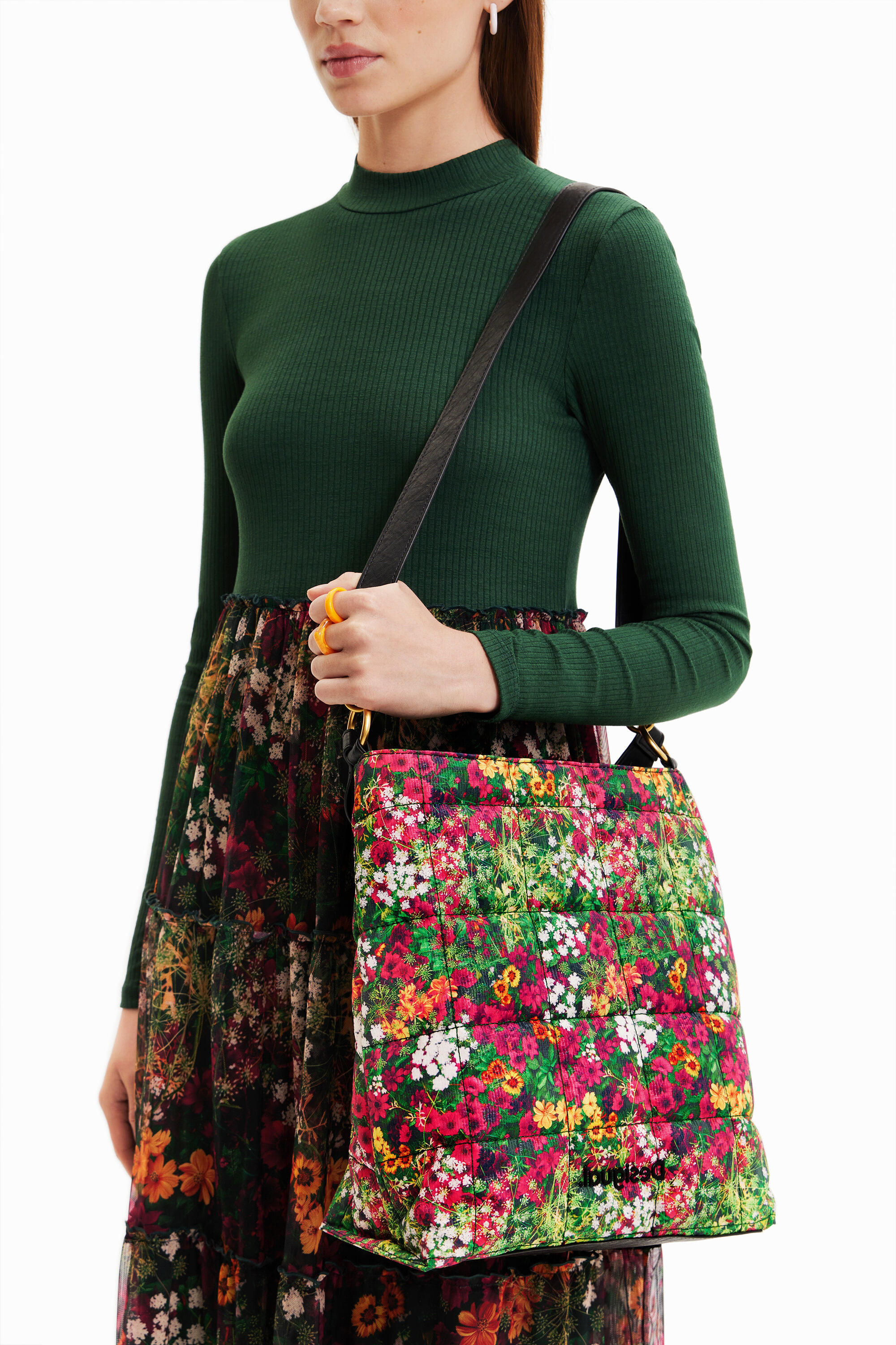 Bolso saco grande floral