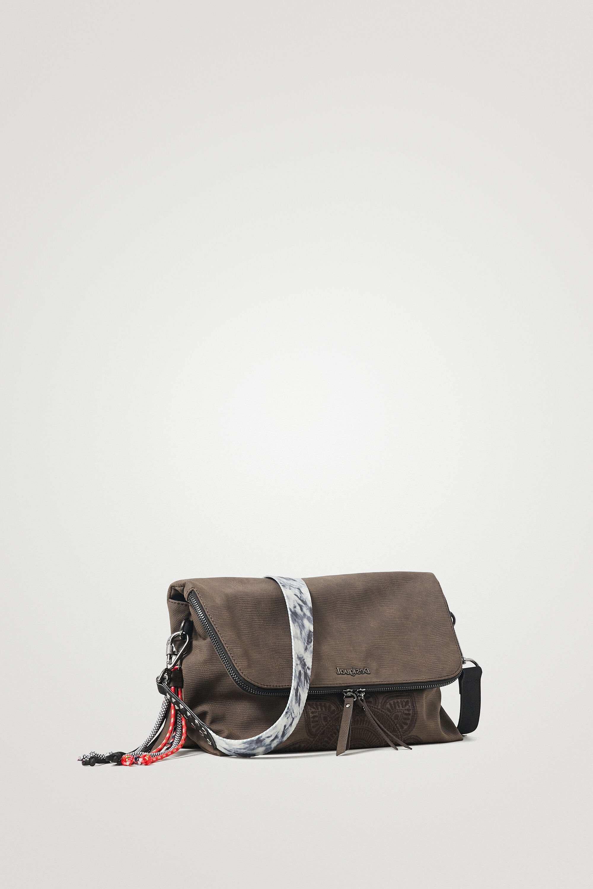 Bolso bandolera efecto piel