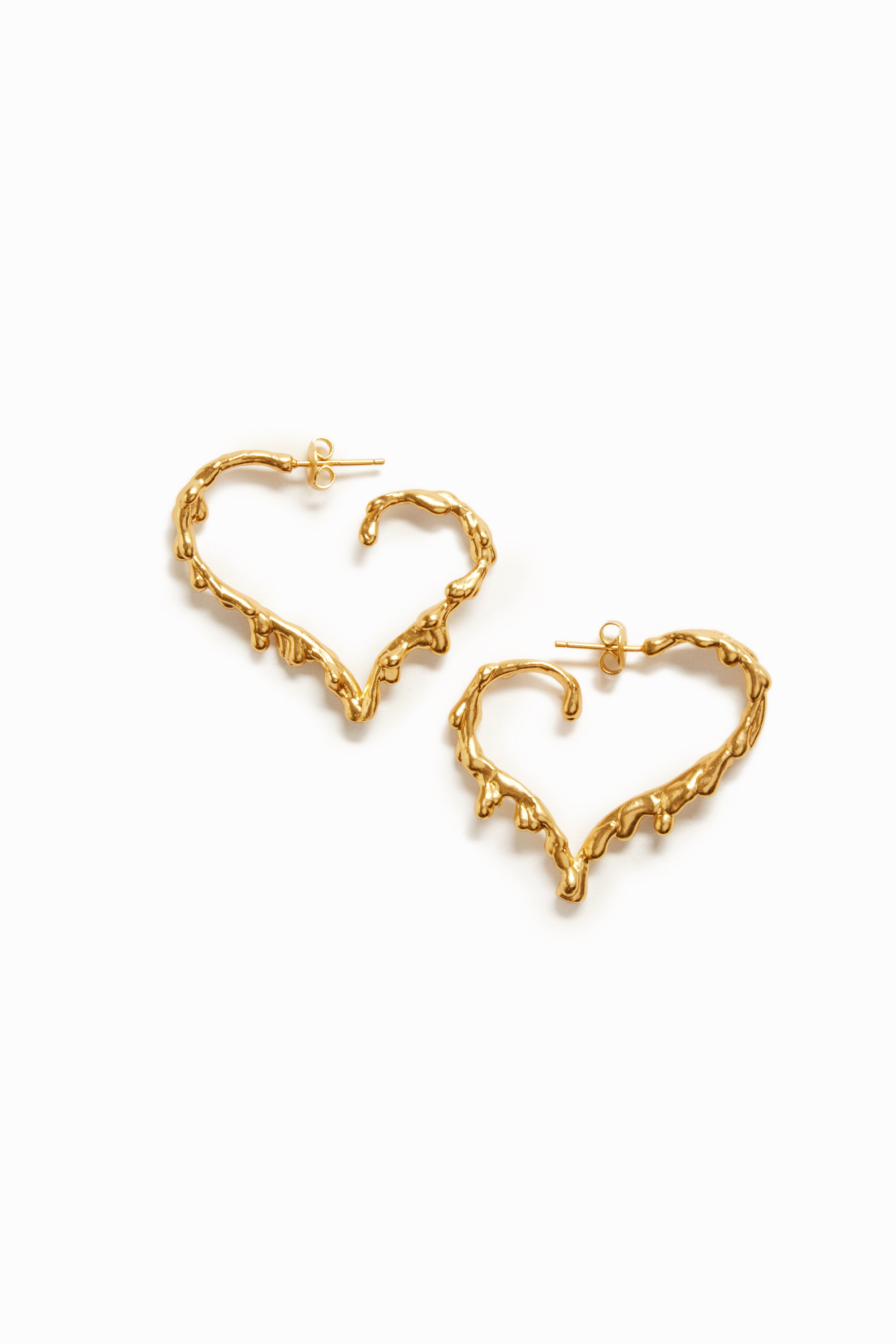 Pendientes coraz&oacute;n ba&ntilde;o oro Zalio