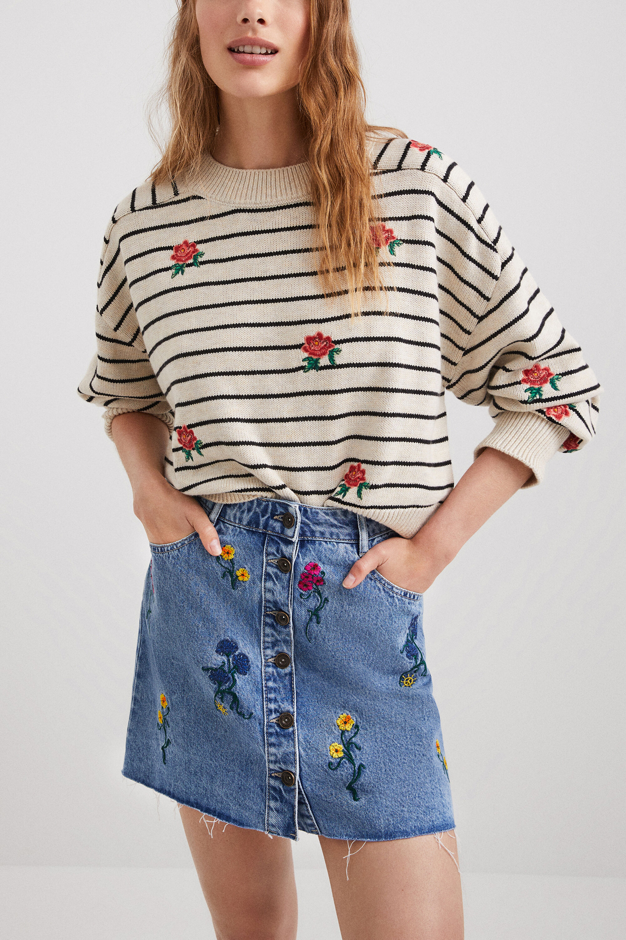 Jersey raya marinera y flores